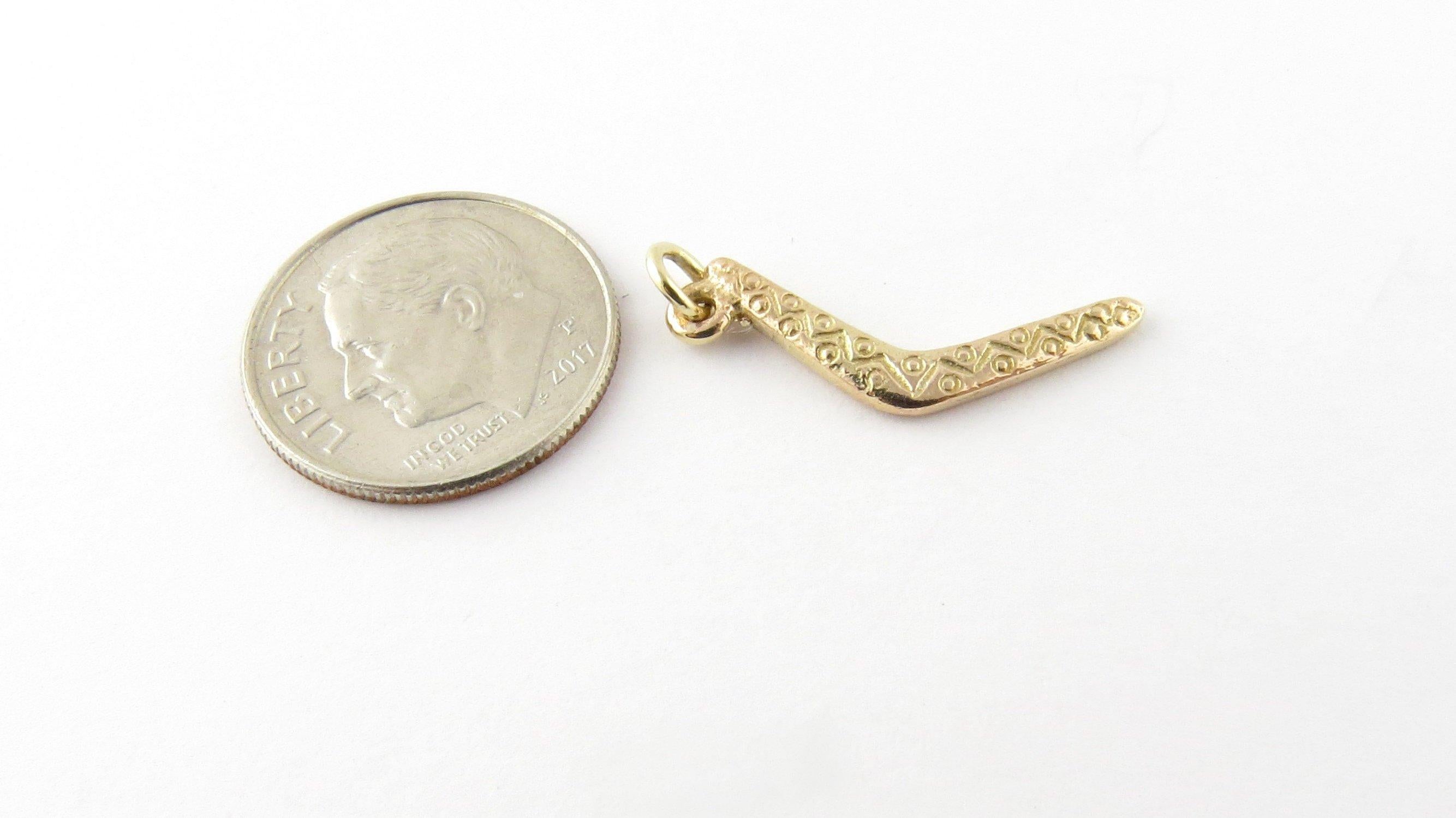 9 Karat Yellow Gold Boomerang Charm 1