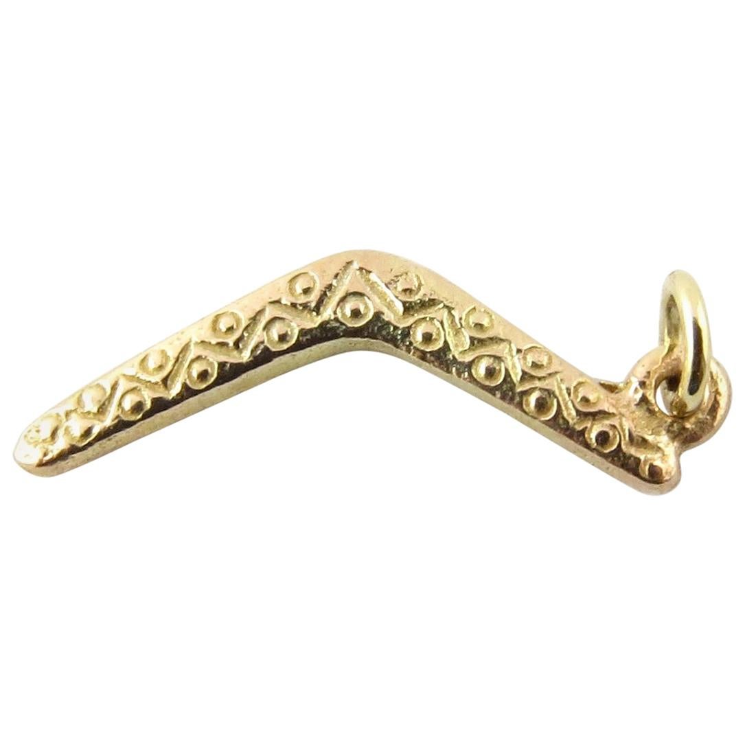 9 Karat Yellow Gold Boomerang Charm