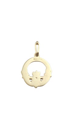 9 Karat Yellow Gold Claddagh Pendant #21319