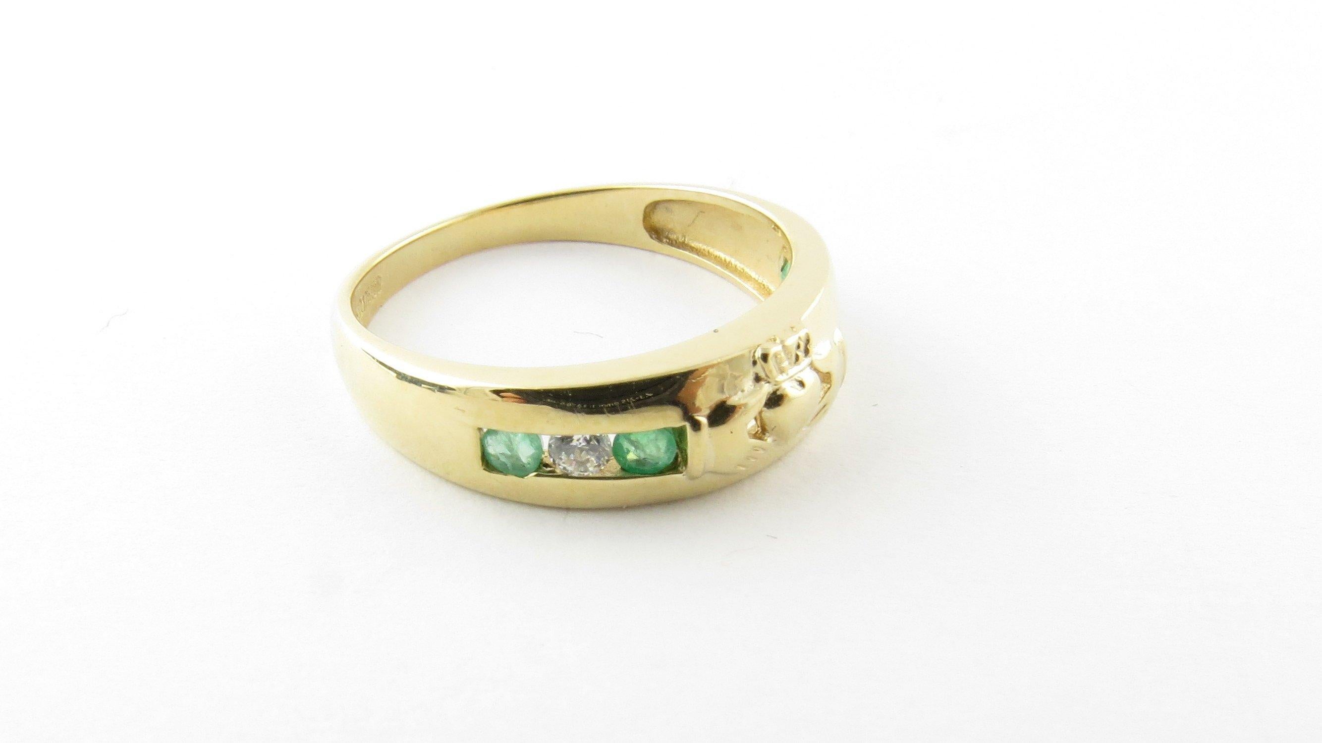 genuine emerald claddagh ring