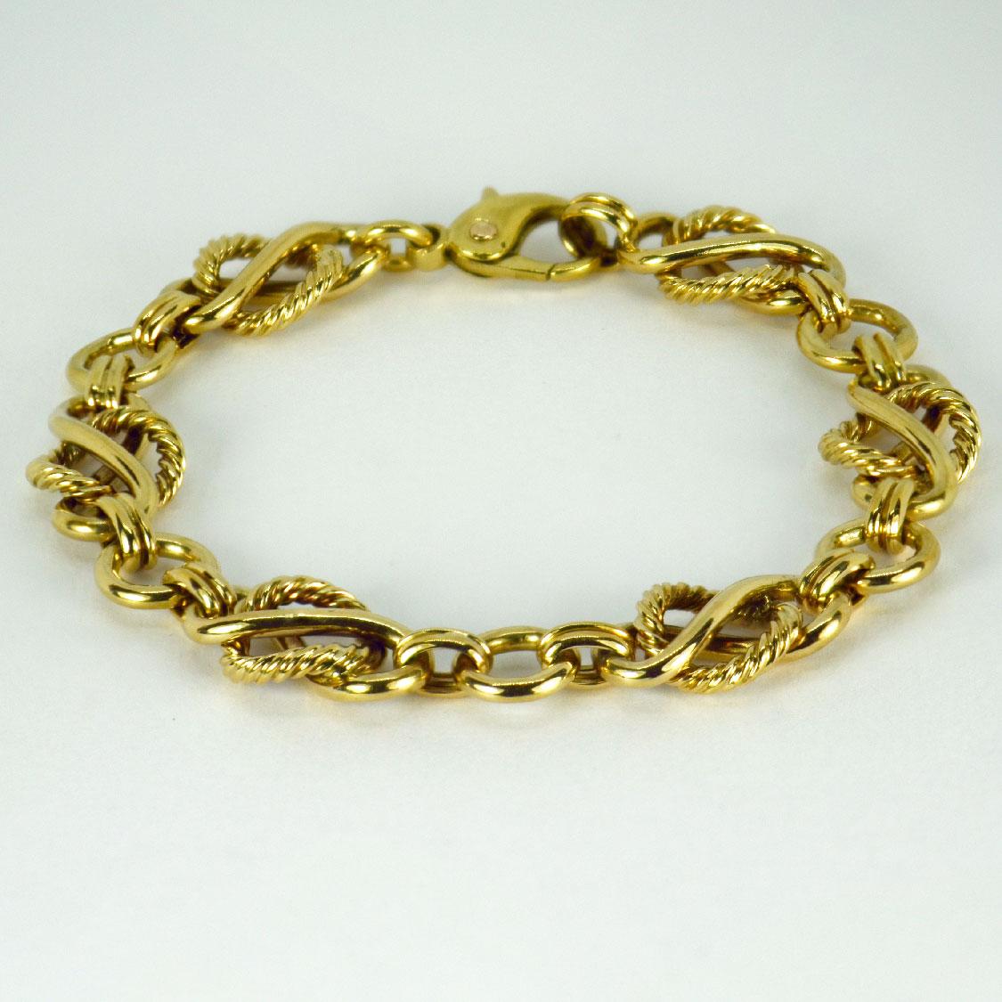 Bracelet à maillons fantaisie en or jaune 9 carats Bon état - En vente à London, GB