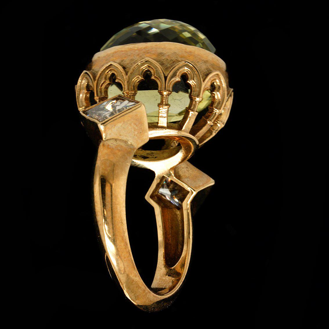 Chloris Ring Gothic Arch 9 Karat Yellow Gold Lemon Quartz and Diamonds For Sale 2