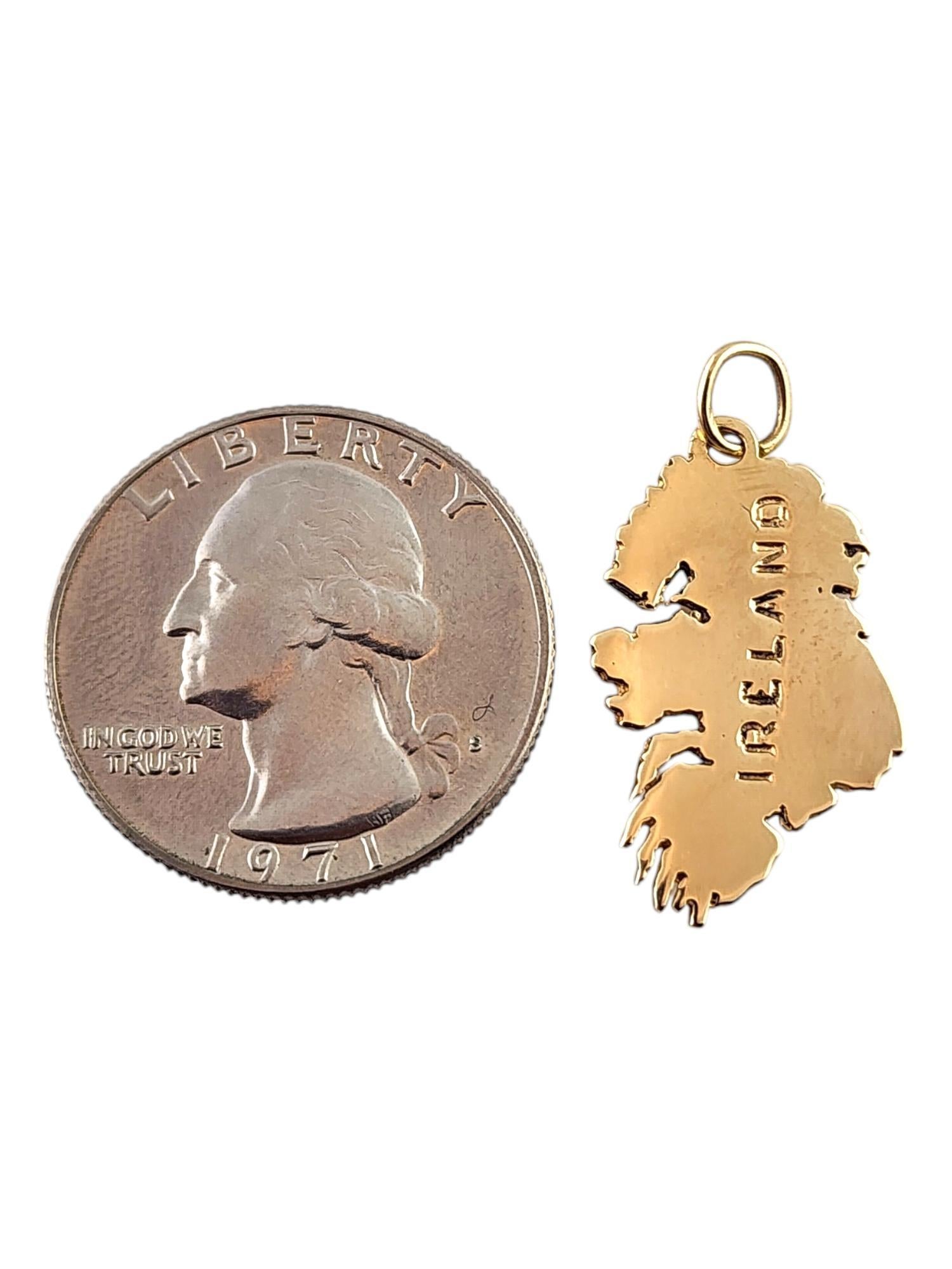 9 Karat Yellow Gold Ireland Charm #18816 1
