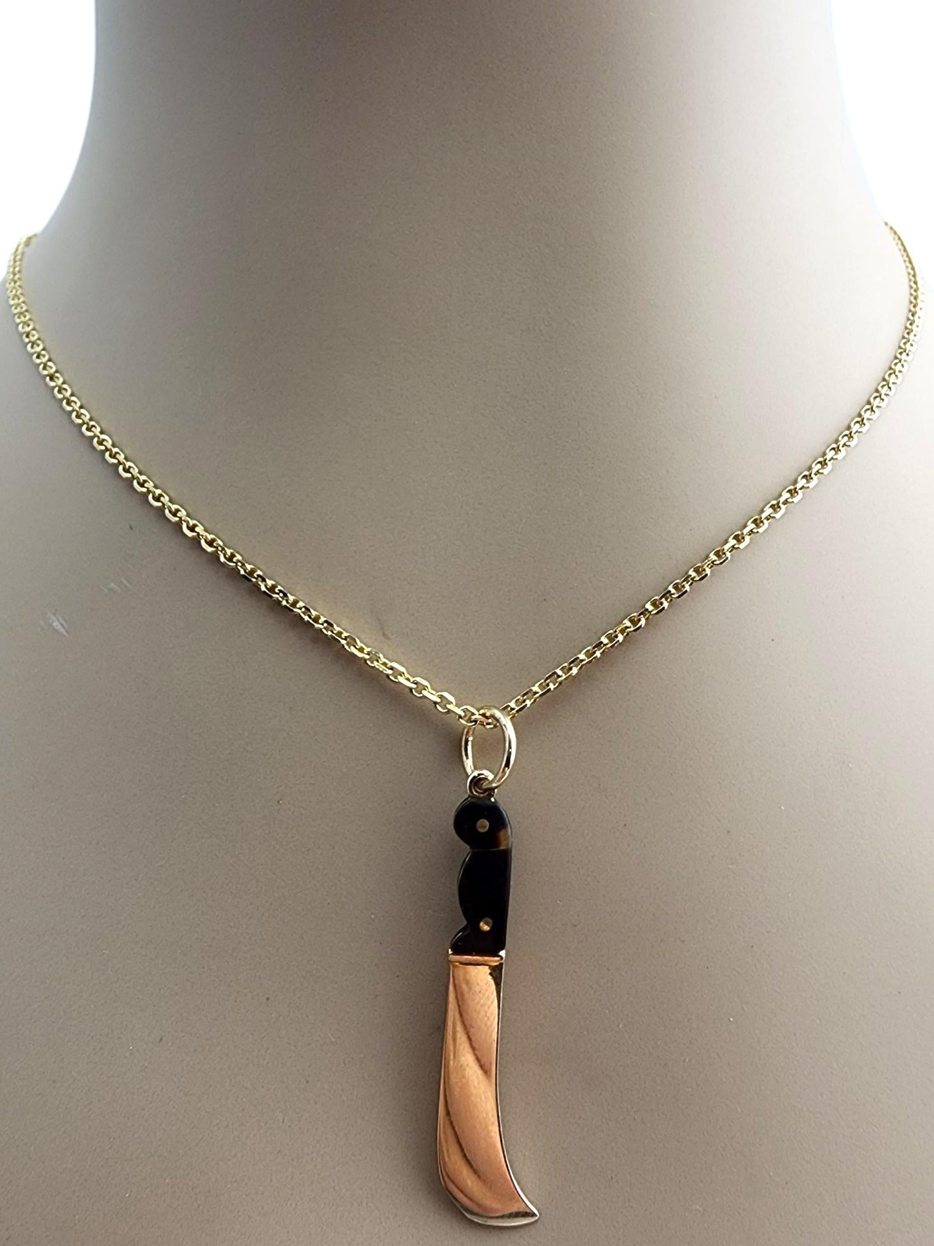 Charm con spada Machete in oro giallo 9 carati 