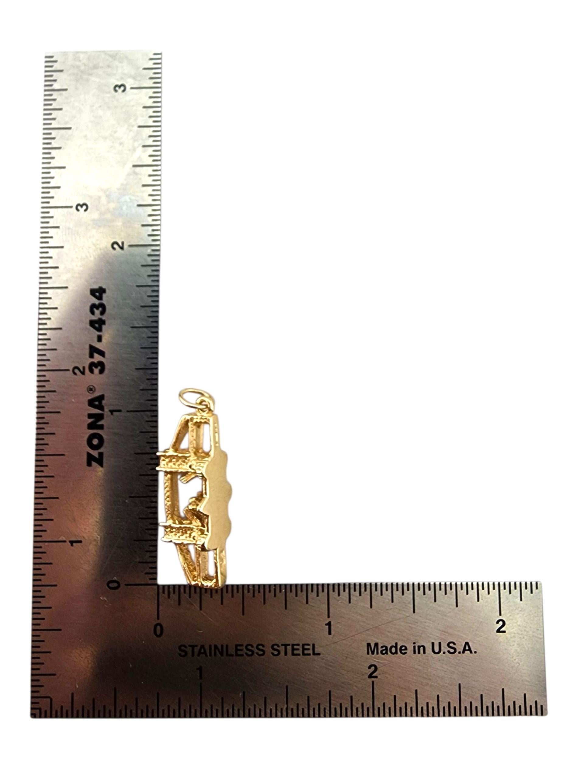 Charm in oro giallo 9 carati London Bridge #23282 in vendita 4