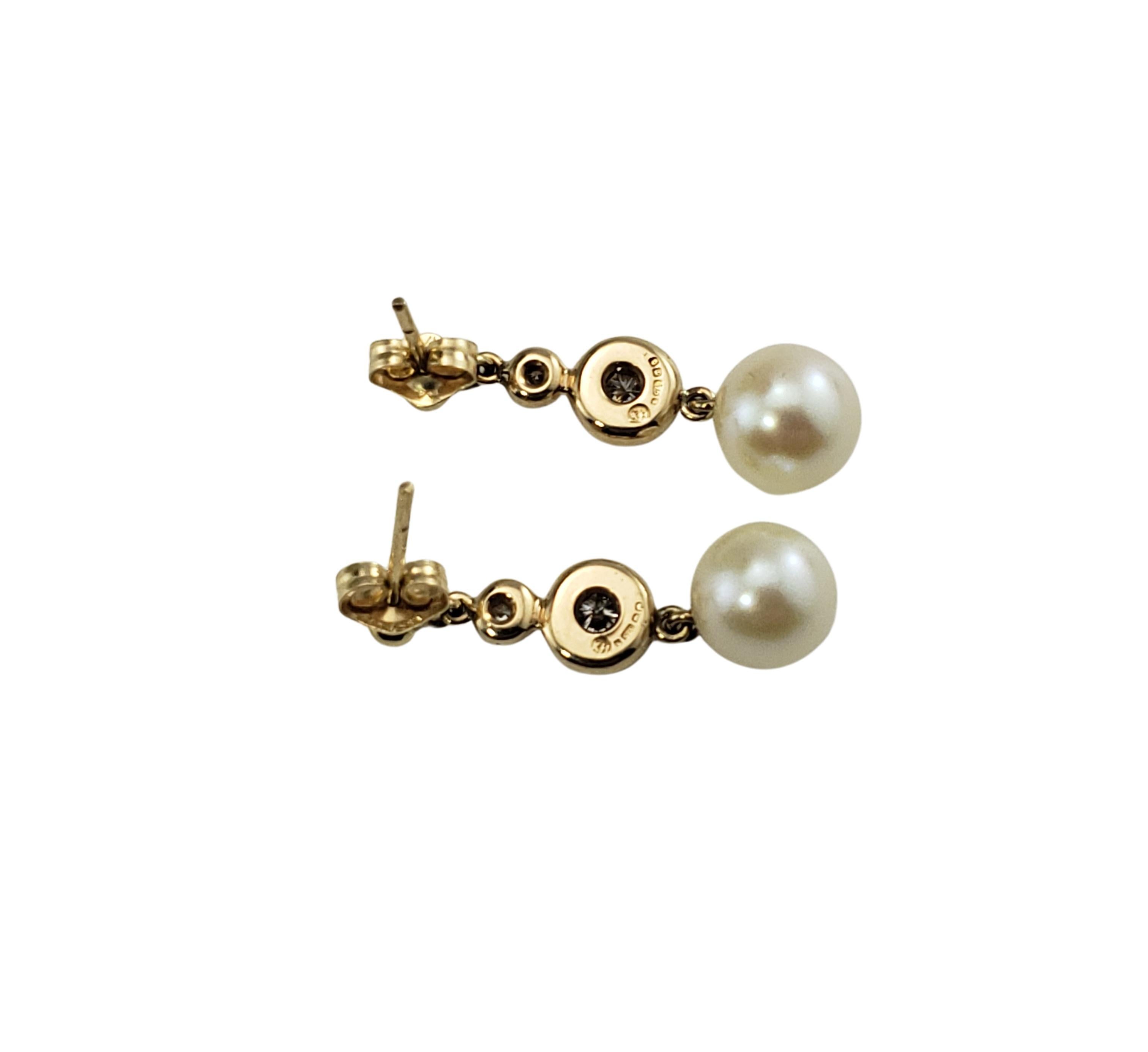 9 Karat Yellow Gold Pearl and Diamond Dangle Earrings In Good Condition For Sale In Washington Depot, CT