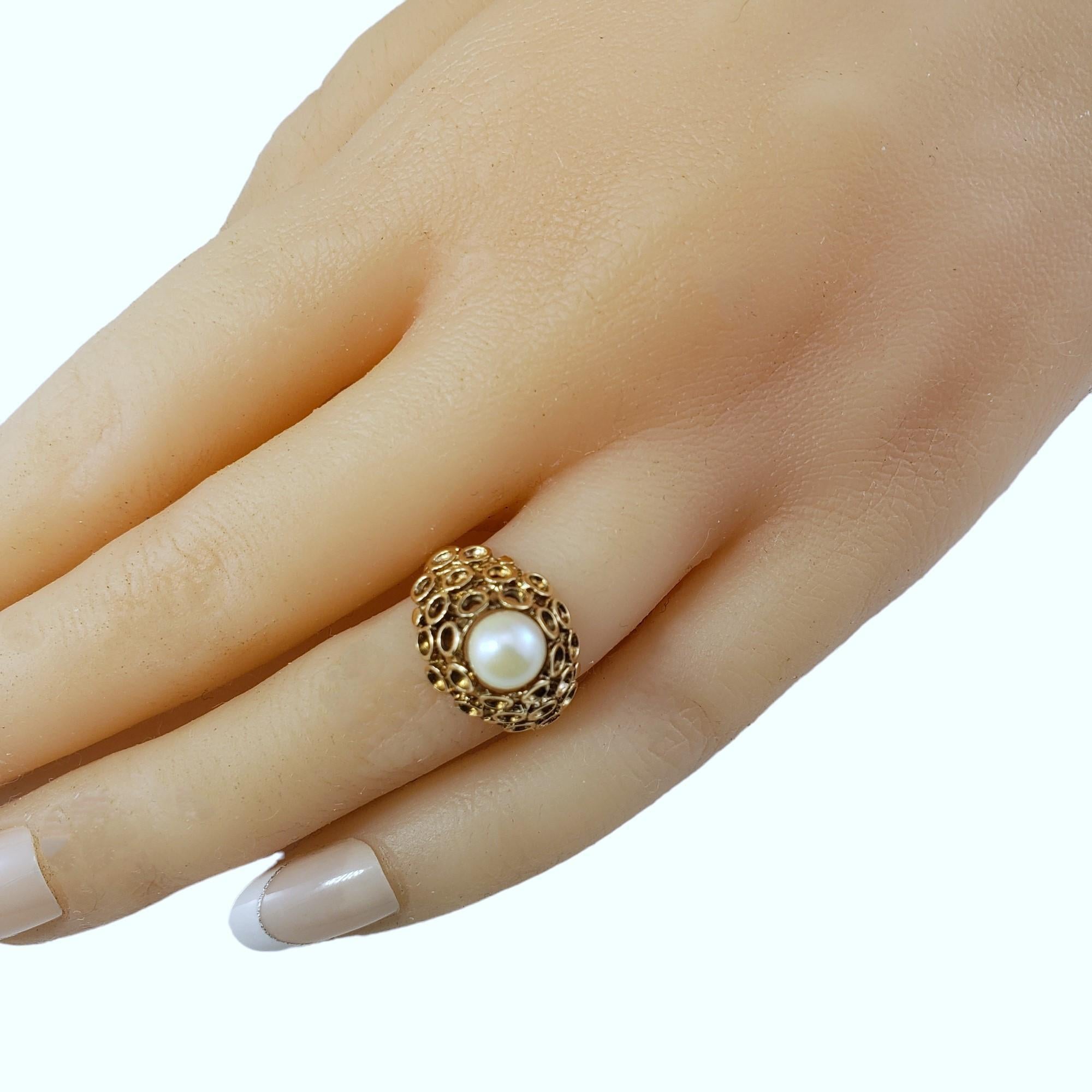 9 Karat Yellow Gold Pearl Ring Size 6 #16349 For Sale 3