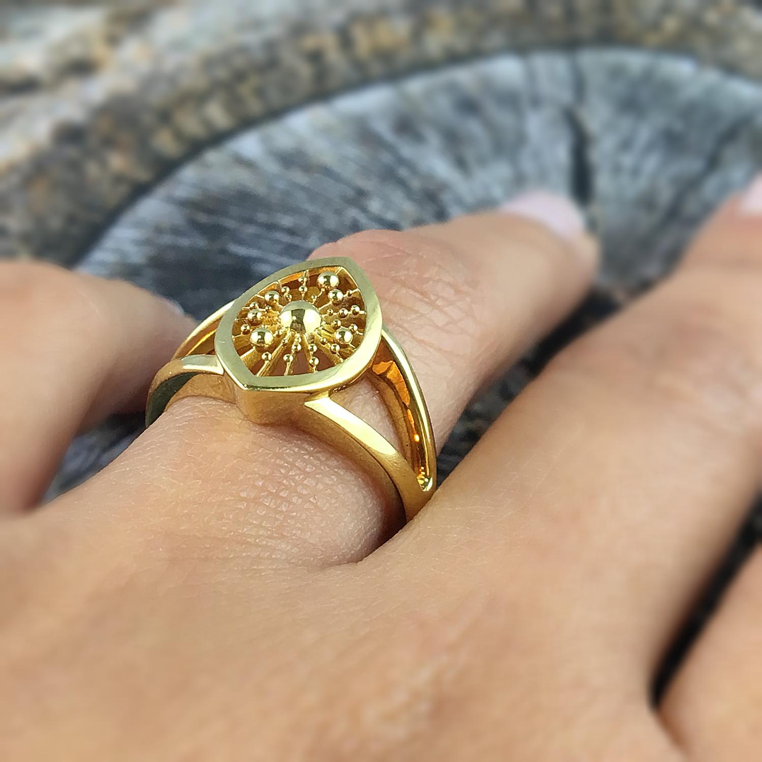 The 'Soleil' Marquise Ring features a marquise shaped sunburst with polished split bands. It has a plain polished band at the back. Suitable for all ages.

Made in 9 karat yellow gold. AU Ring Size L or M. US Ring 5 1/2 or 6. EU Ring Size 51 3/4 or
