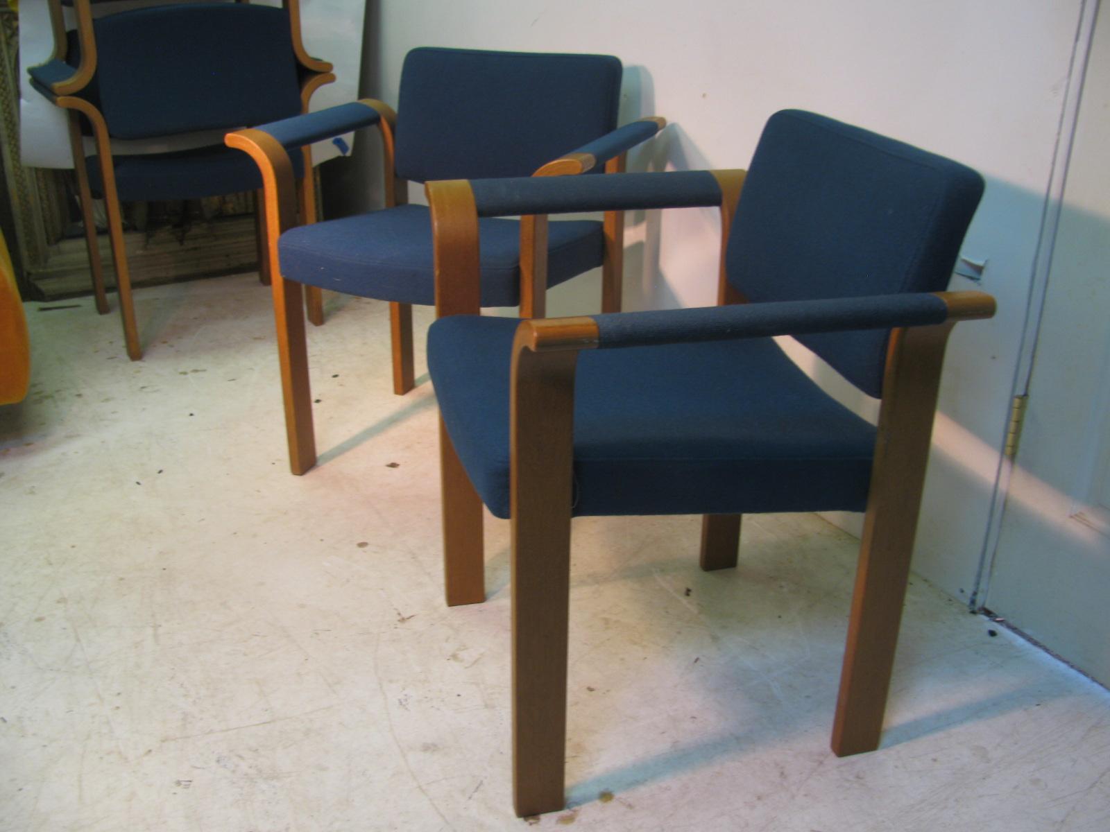 9 Mid-Century Modern Oak Bentwood Dining, Conference Chairs 3