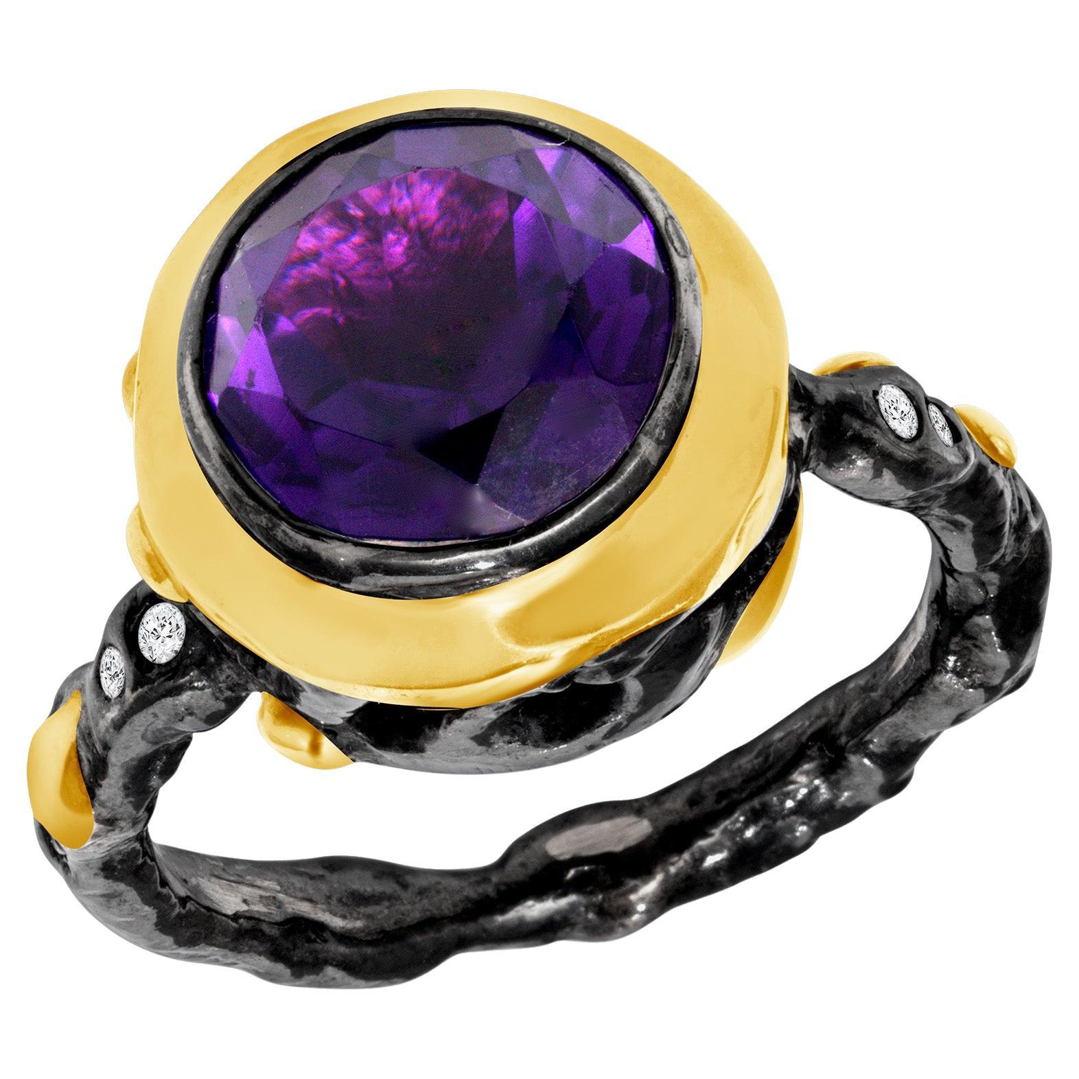 9 Millimeter Amethyst Yellow Gold and Oxidized Sterling Silver Fashion Ring For Sale
