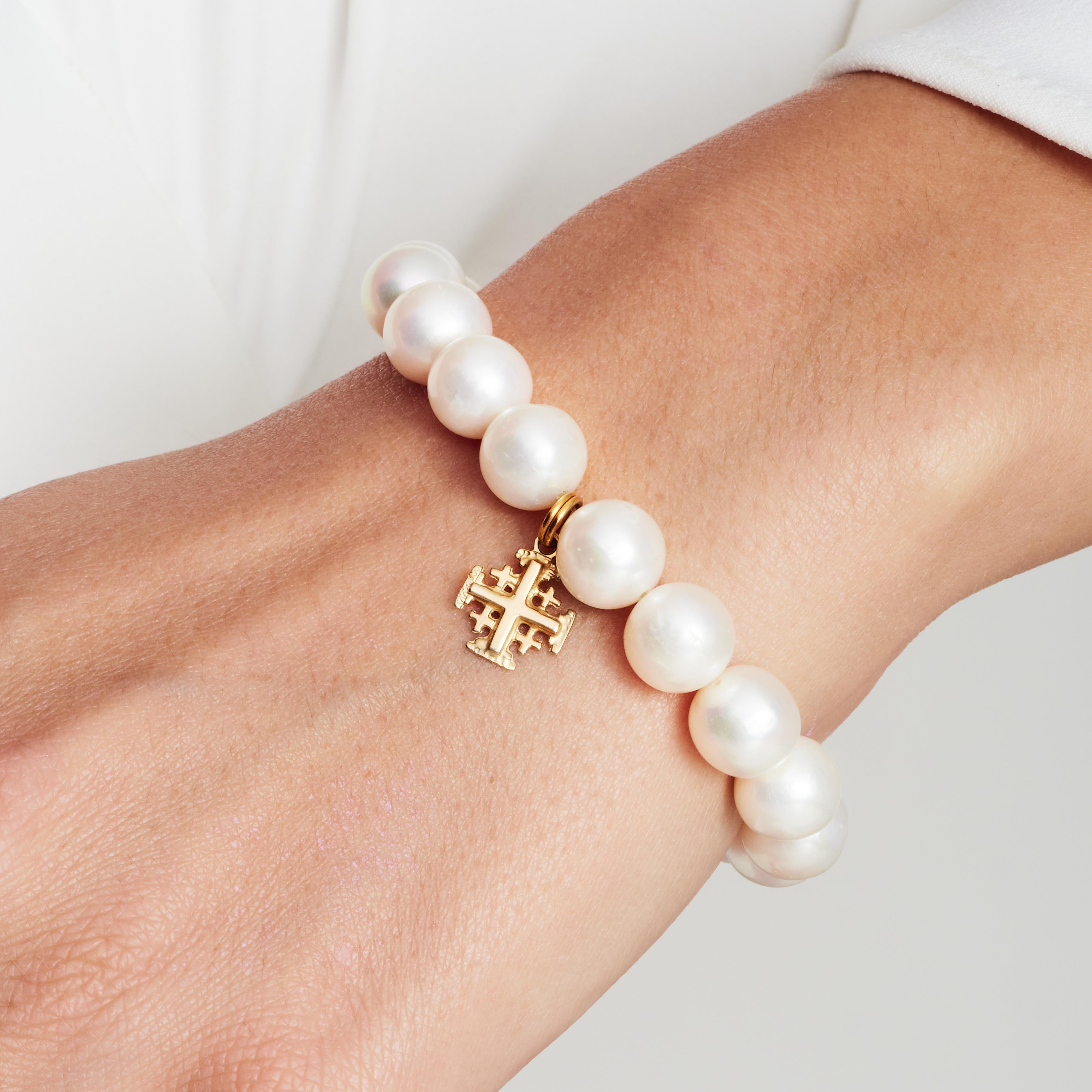 Perle Bracelet de perles d'eau douce de culture de 9 millimètres en or jaune 14 carats, en stock en vente