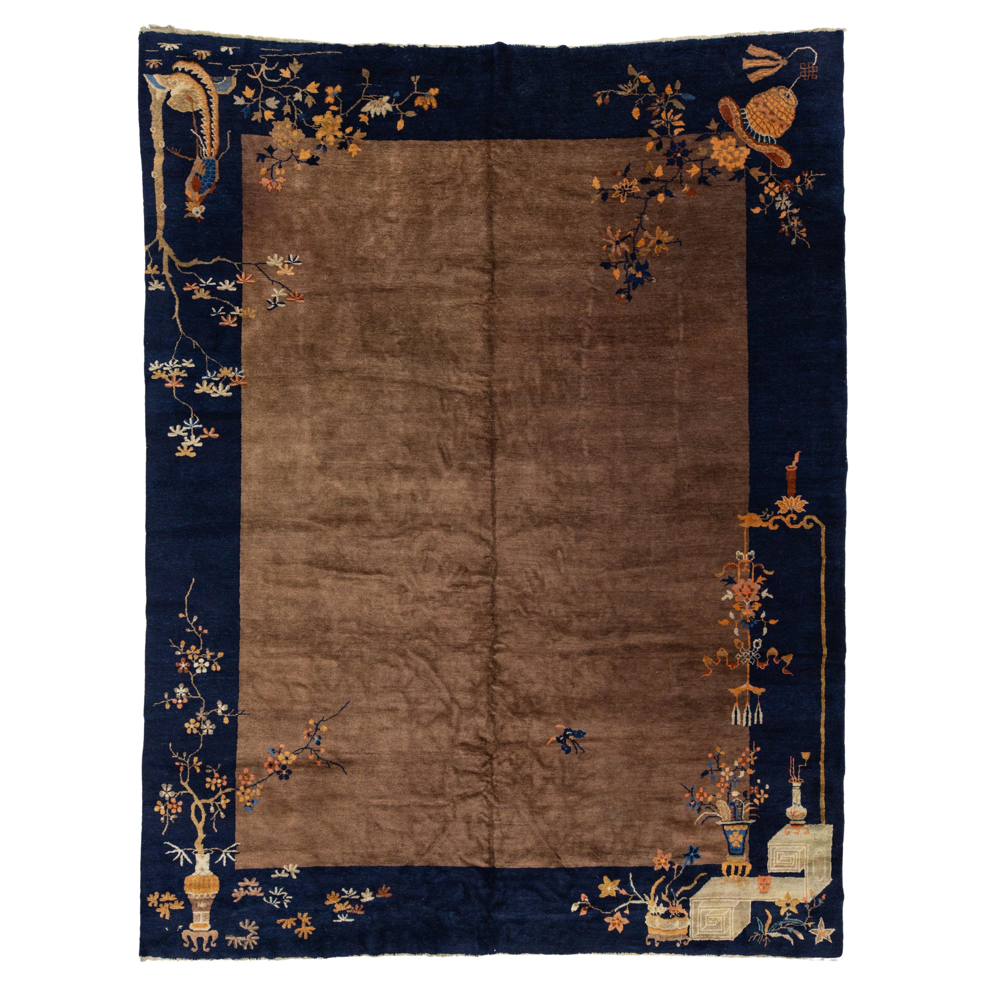 9 x 11 Antique Art Deco Chinese Wool Rug In Brown and Blue With Floral Pattern (Tapis chinois en laine marron et bleu à motif floral)