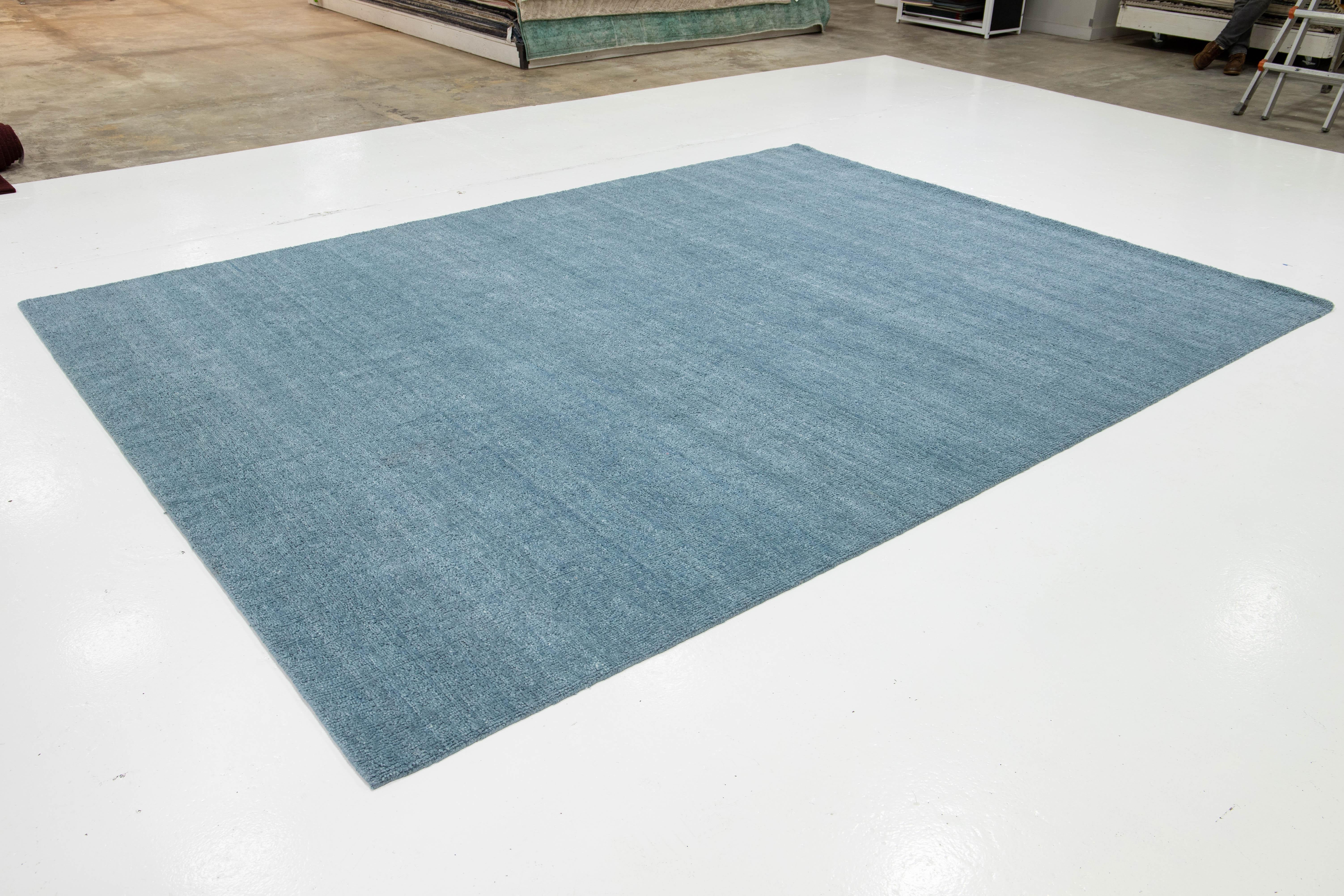 9 x 12 Alfombra contemporánea de lana azul hecha a mano en la India Indio en venta