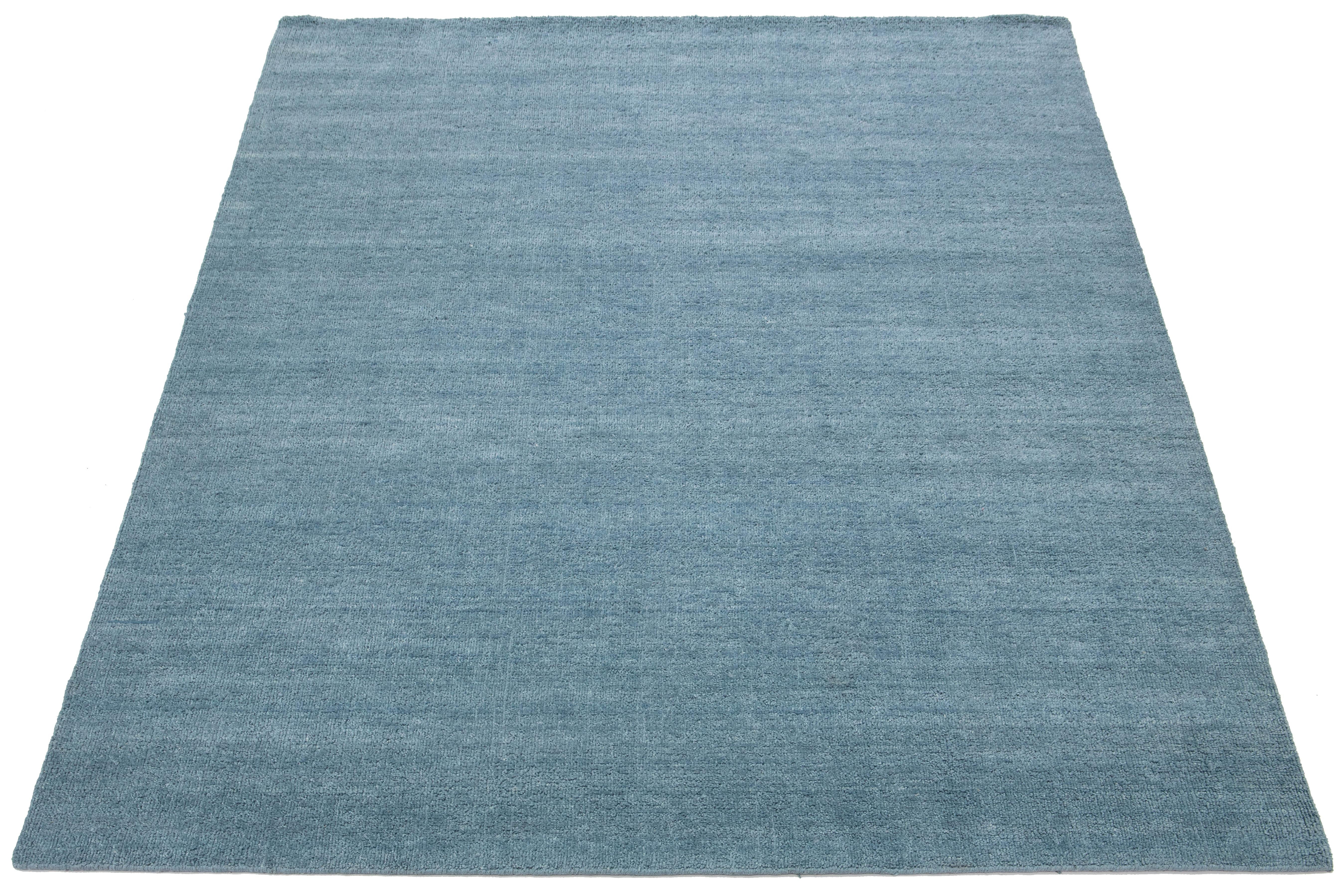 9 x 12 Alfombra contemporánea de lana azul hecha a mano en la India Siglo XXI y contemporáneo en venta