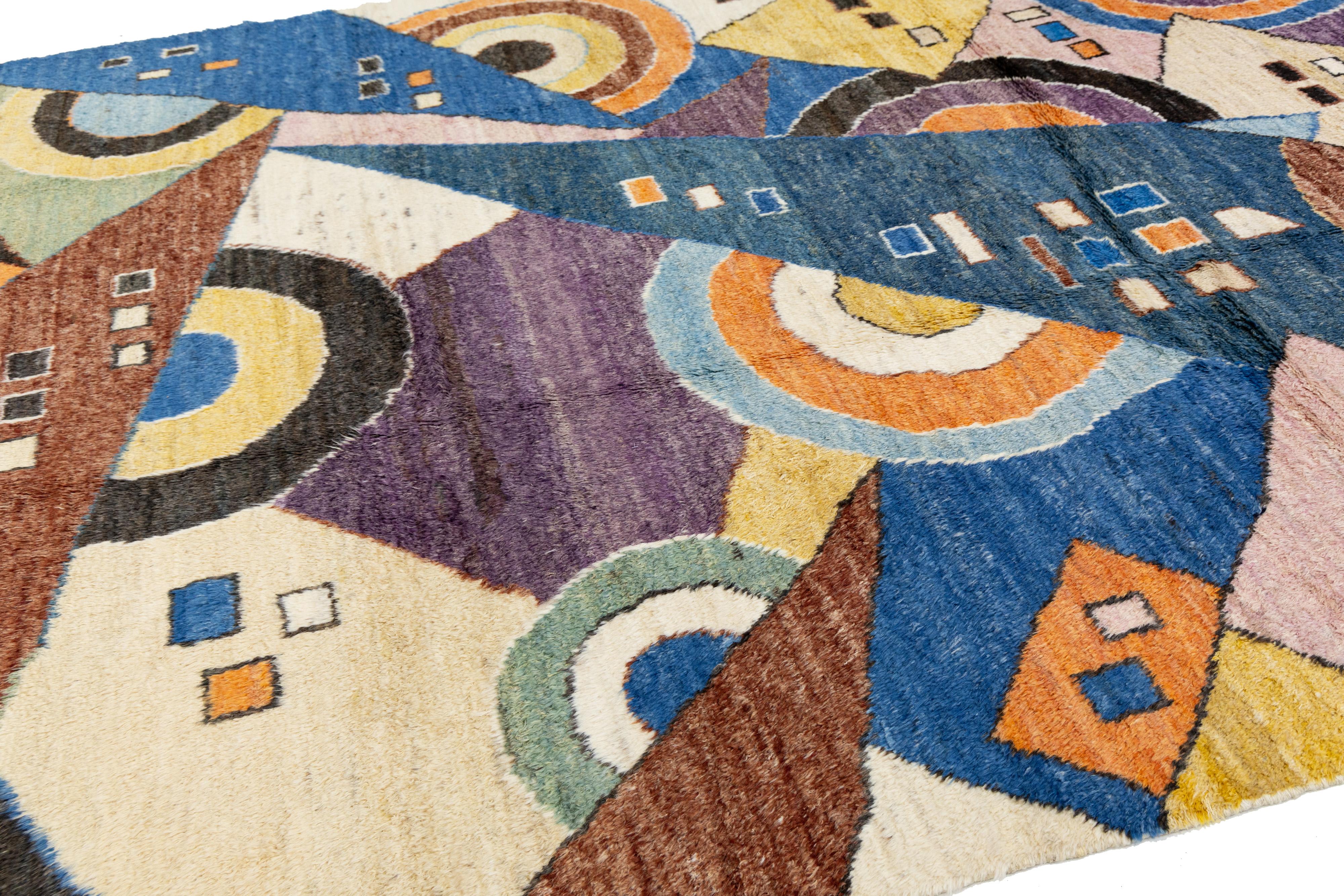 Tappeto in lana in stile marocchino 9 x 12, multicolore e con design Art Deco In condizioni Nuovo in vendita a Norwalk, CT
