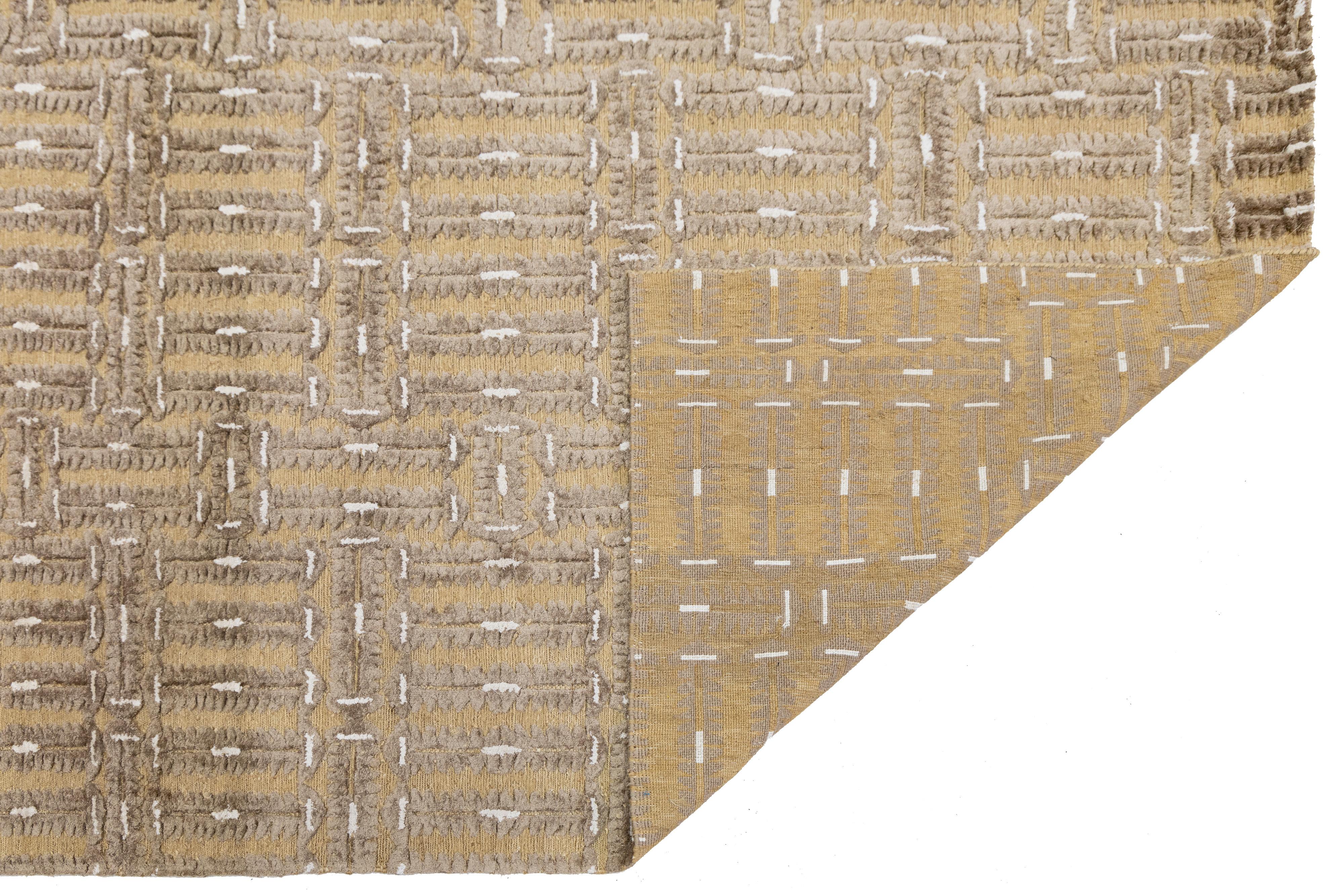 Indian 9 x 12 Contemporary Soumak Tan Wool And Jute Rug Handmade Geometric For Sale