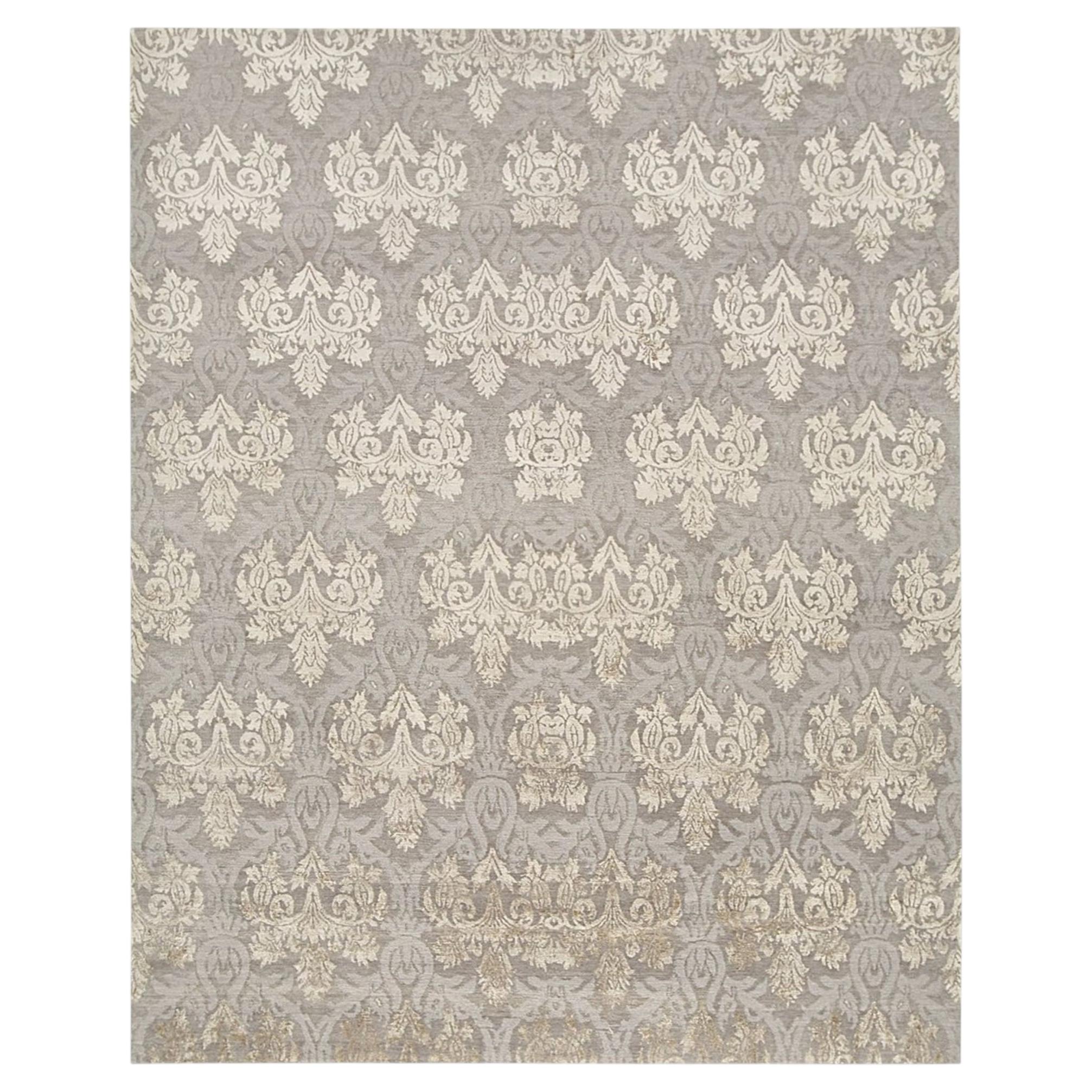 9' x 12' Hand-Knotted Nepalese Wool & Silk Rug with Luxe Damask Pattern in Grey For Sale