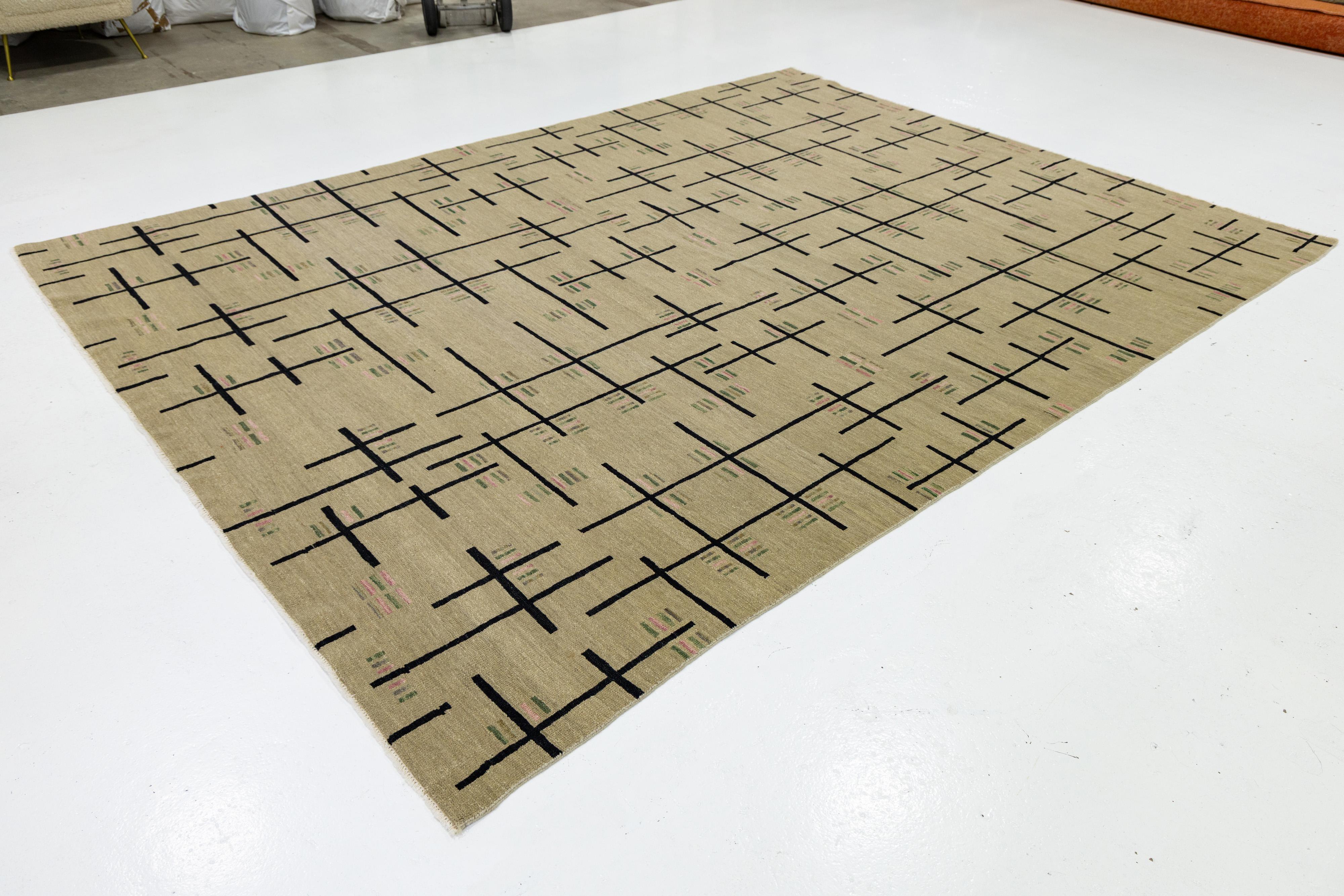 9 x 12 Modern Turkish Woven Tan Wool Rug with Art Deco Design (Türkisch) im Angebot
