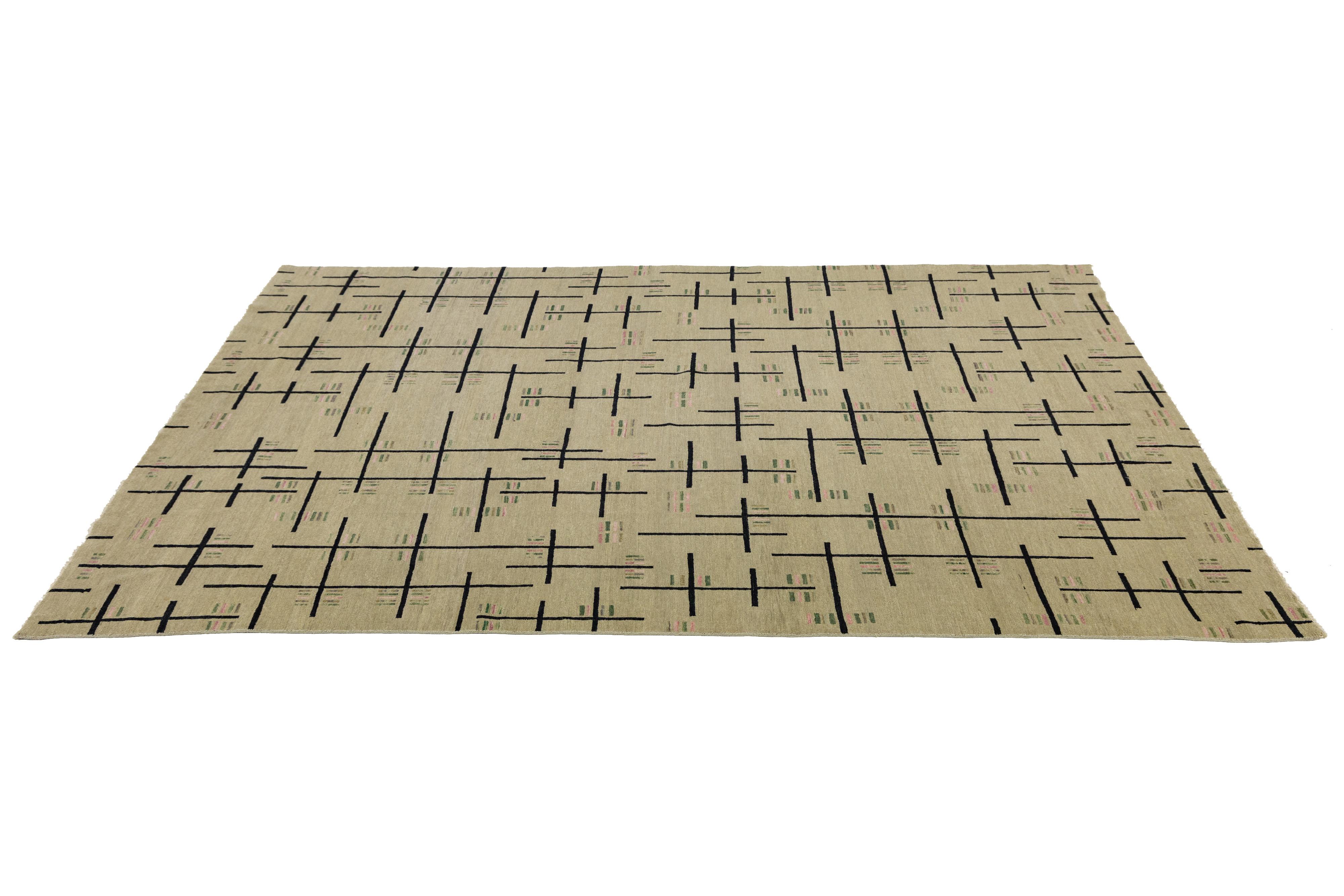 9 x 12 Modern Turkish Woven Tan Wool Rug with Art Deco Design im Zustand „Neu“ im Angebot in Norwalk, CT