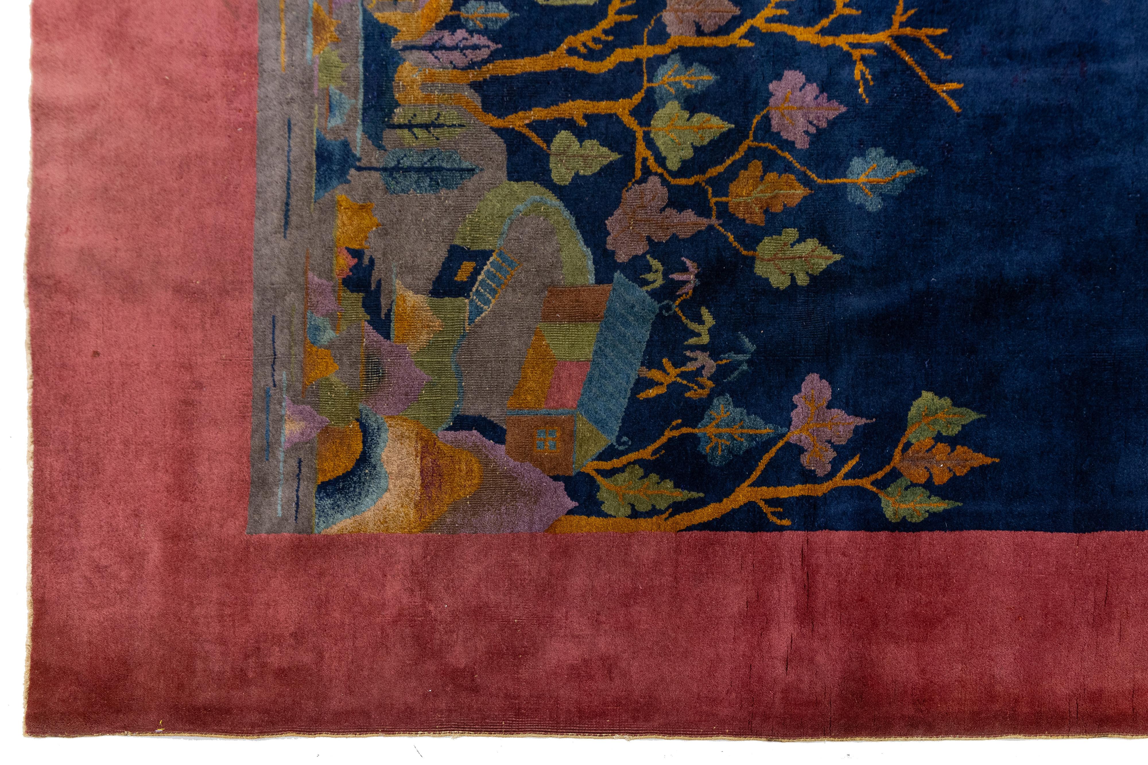 20ième siècle 9 x 12 Bleu marine Antique Art Deco Chinese Wool Rug With Traditiona Design en vente