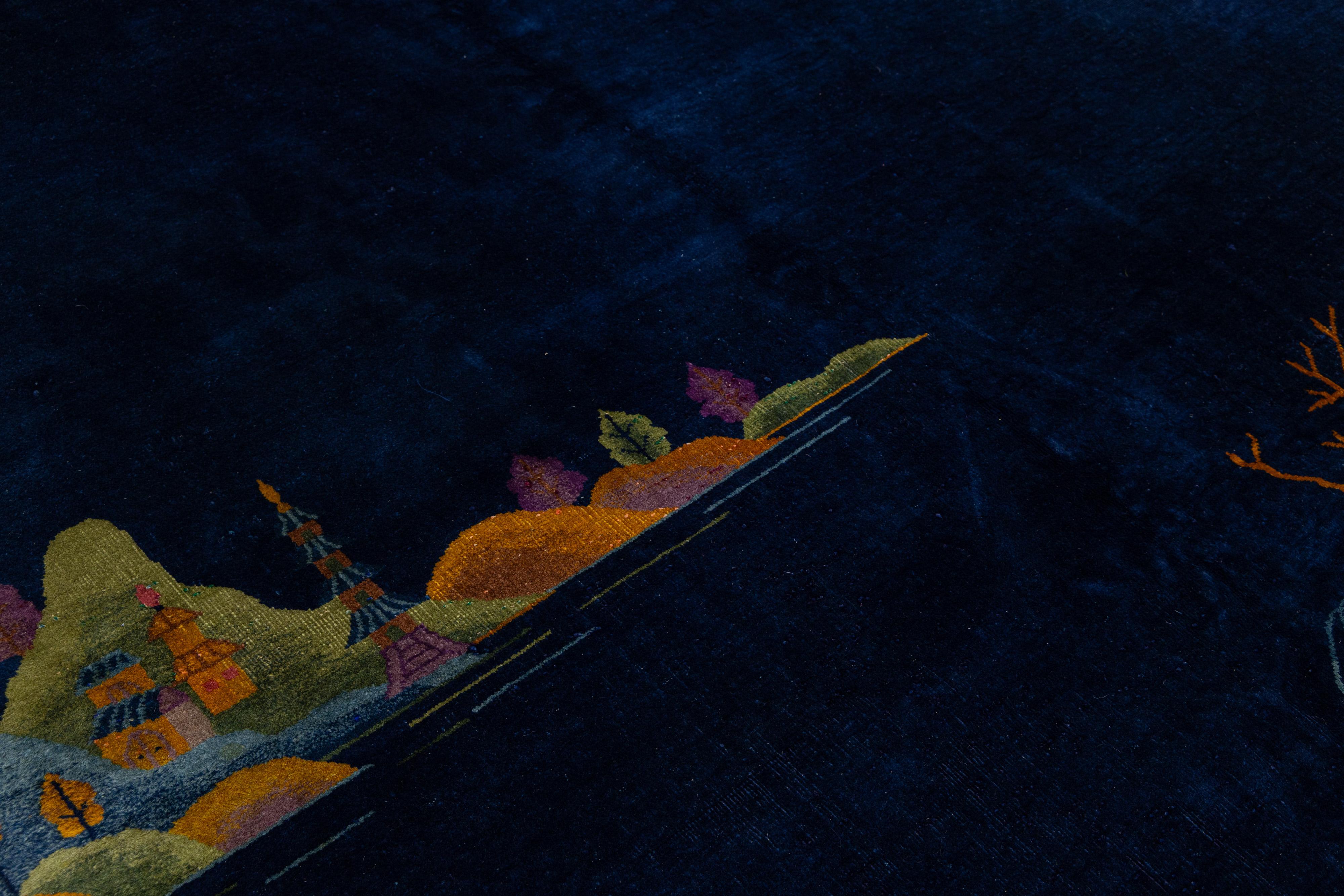 9 x 12 Bleu marine Antique Art Deco Chinese Wool Rug With Traditiona Design en vente 1