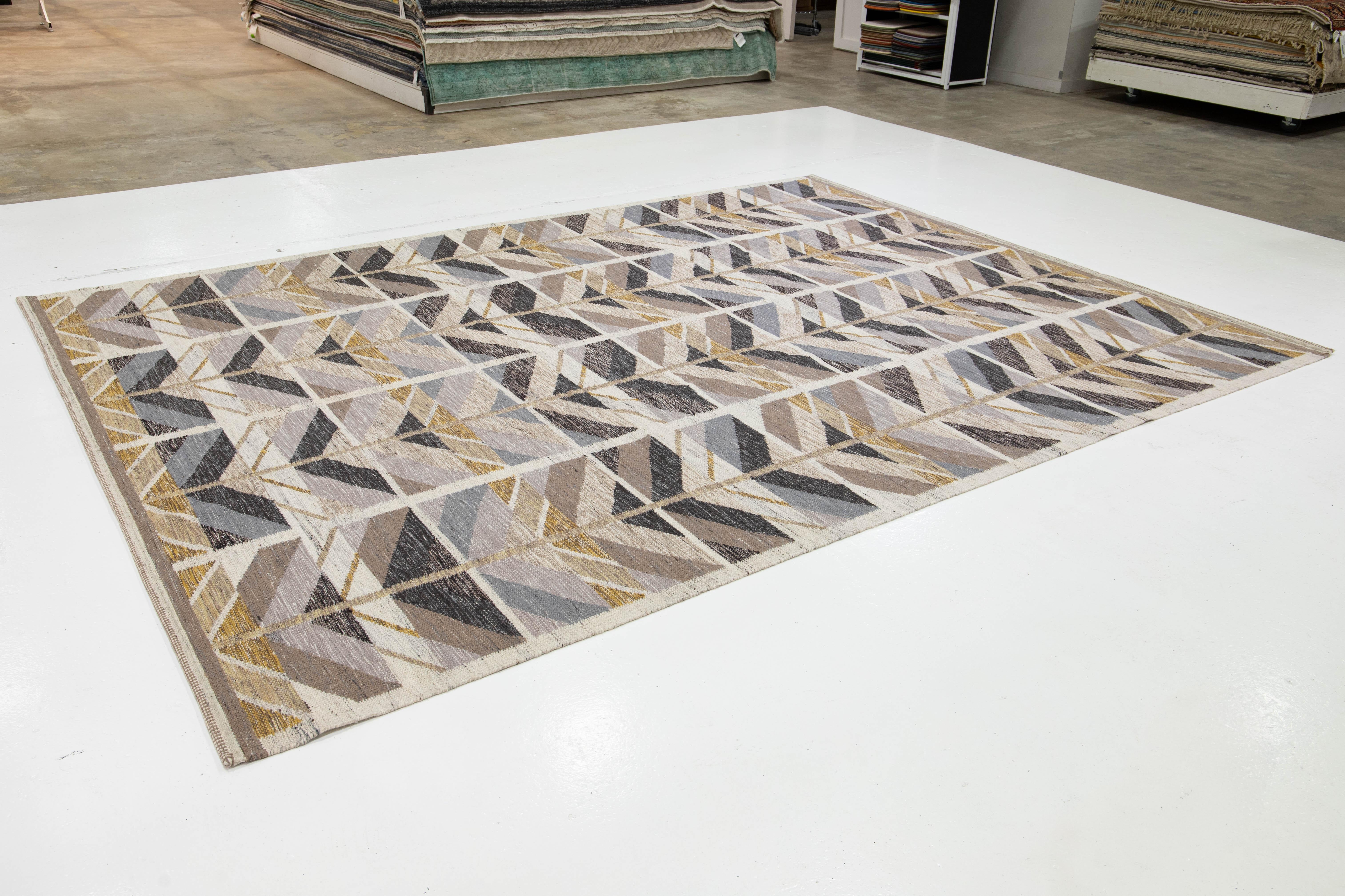 Indiano Tappeto in lana a trama piatta in stile svedese moderno con motivo geometrico color terra 9 X !2 in vendita