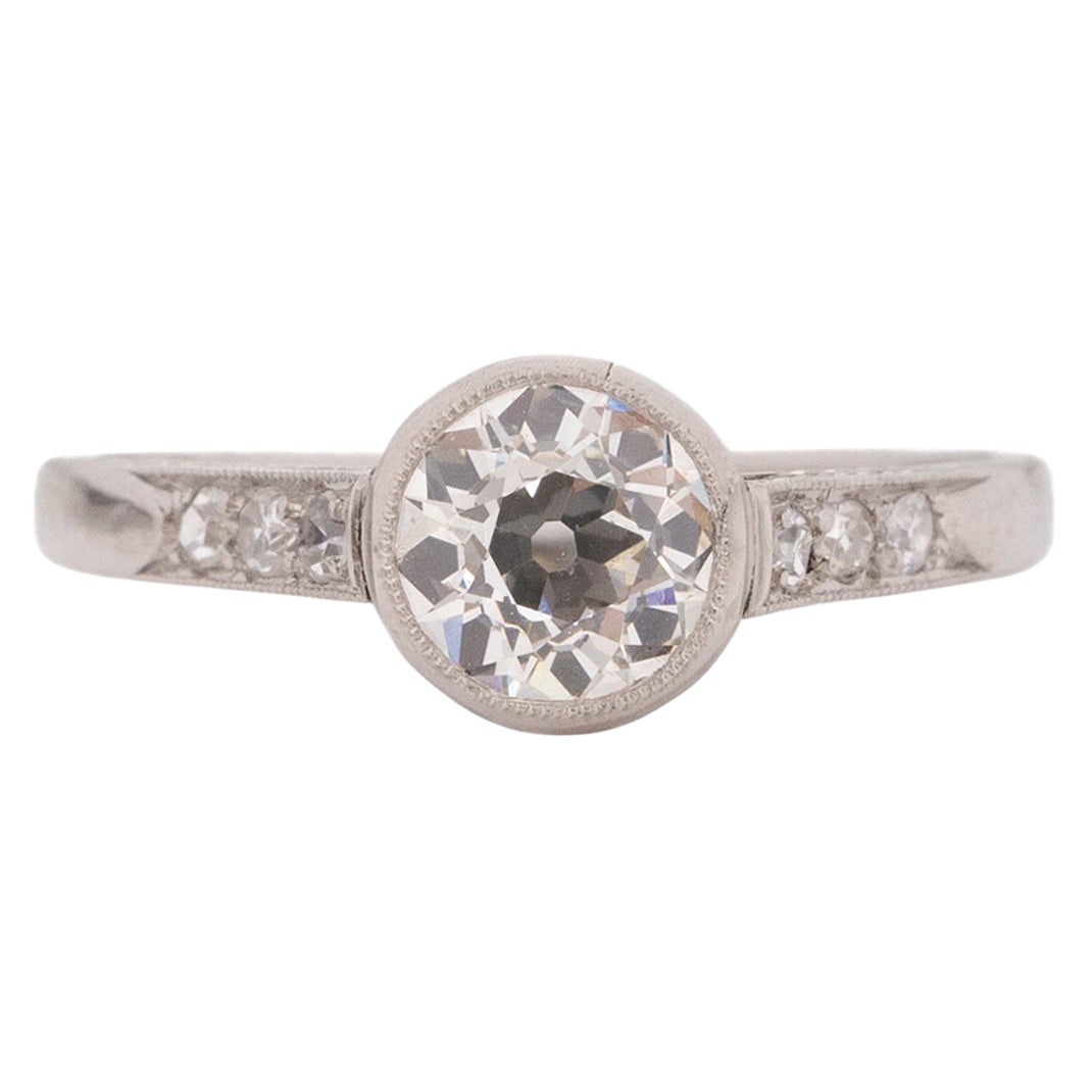 Anillo de compromiso de platino con diamantes Art Decó de .90 quilates en venta