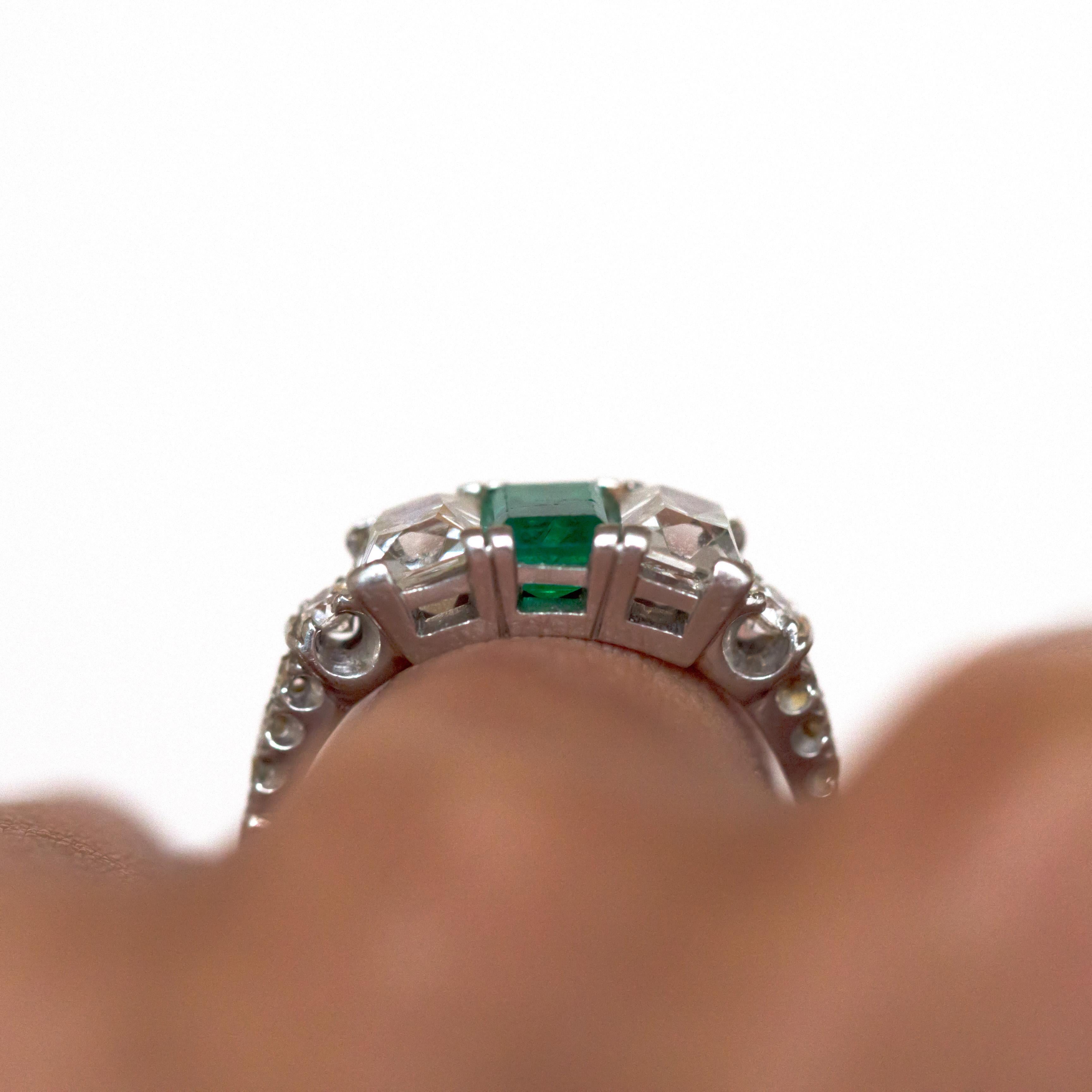 .90 Carat Emerald Platinum Engagement Ring For Sale 3