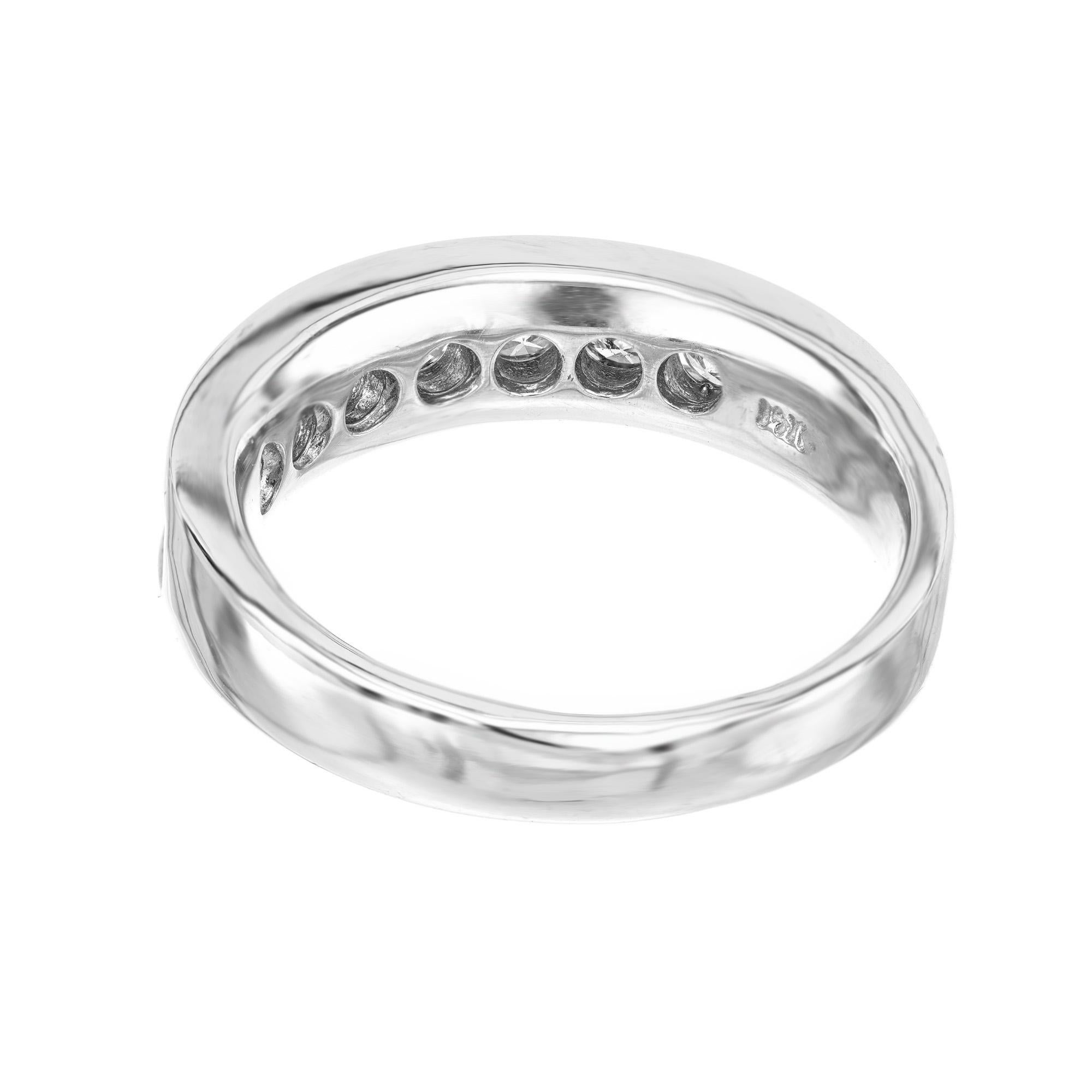 .90 Carat Round Diamond White Gold Men's Band Ring Pour hommes en vente