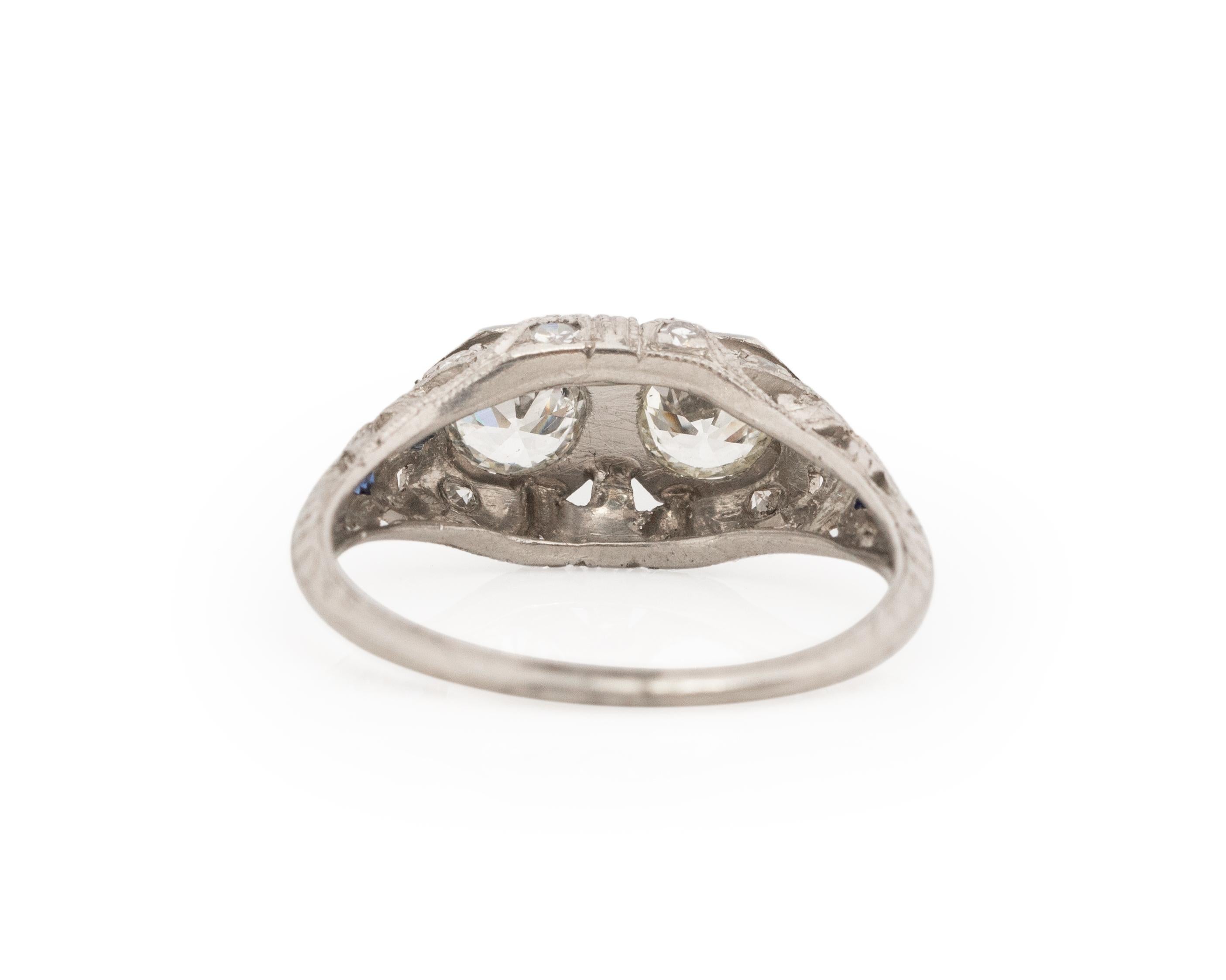 Taglio antico europeo .90 Carat Total Weight Art Deco Diamond Platinum Engagement Ring in vendita