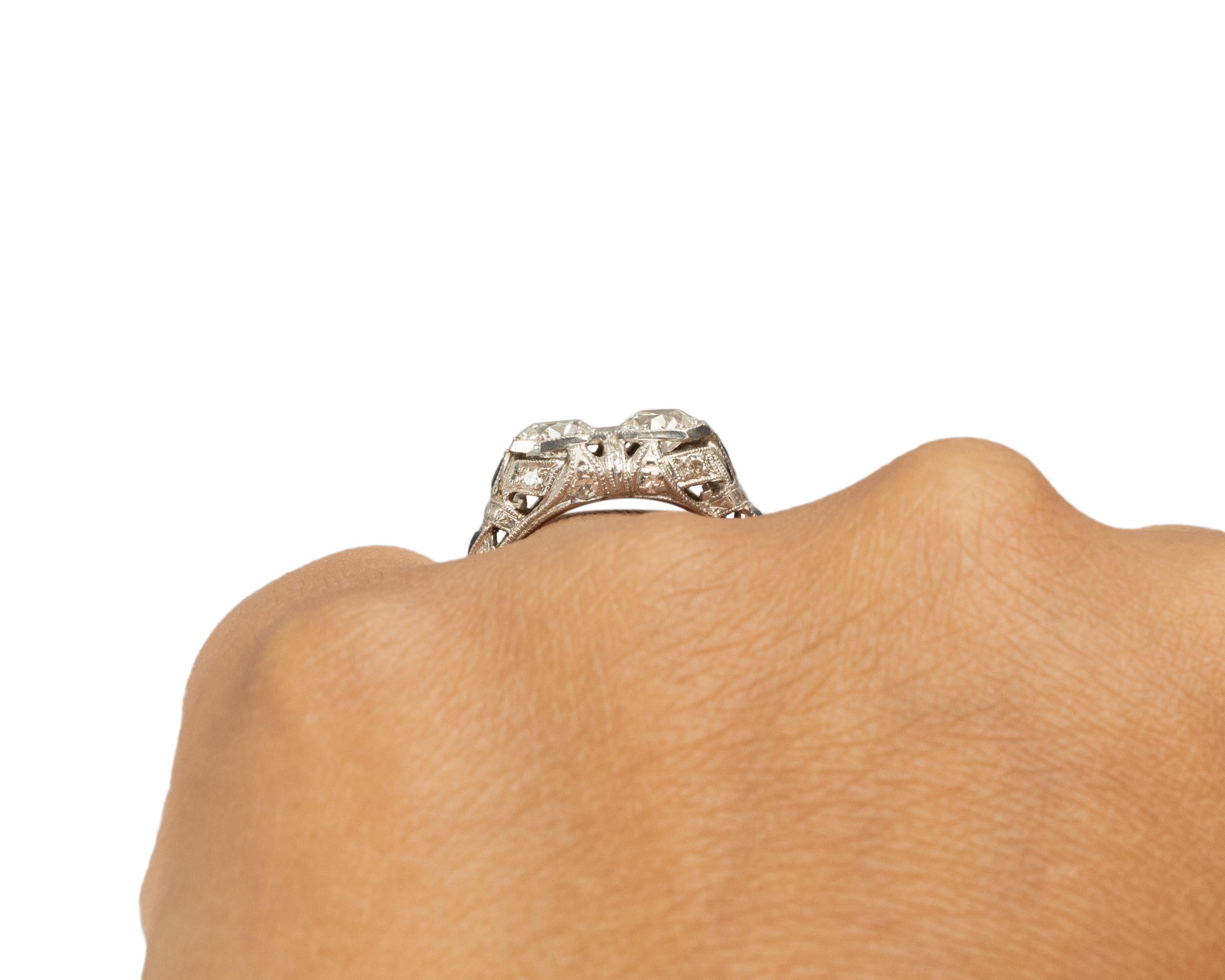.90 Carat Total Weight Art Deco Diamond Platinum Engagement Ring in vendita 3