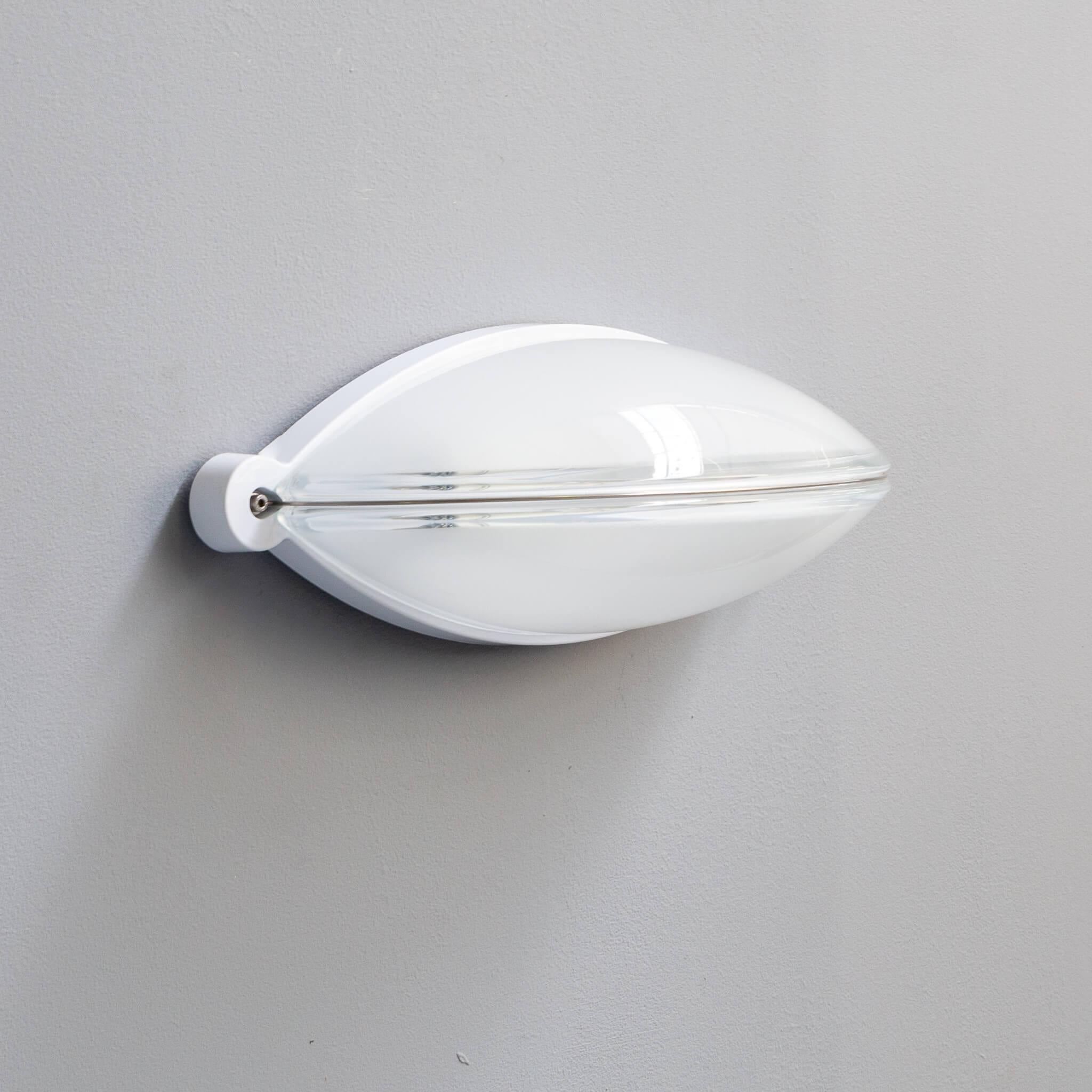 Post-Modern 90 Ernesto Gismondi ‘Mitasi’ Wall Lamp for Artemide