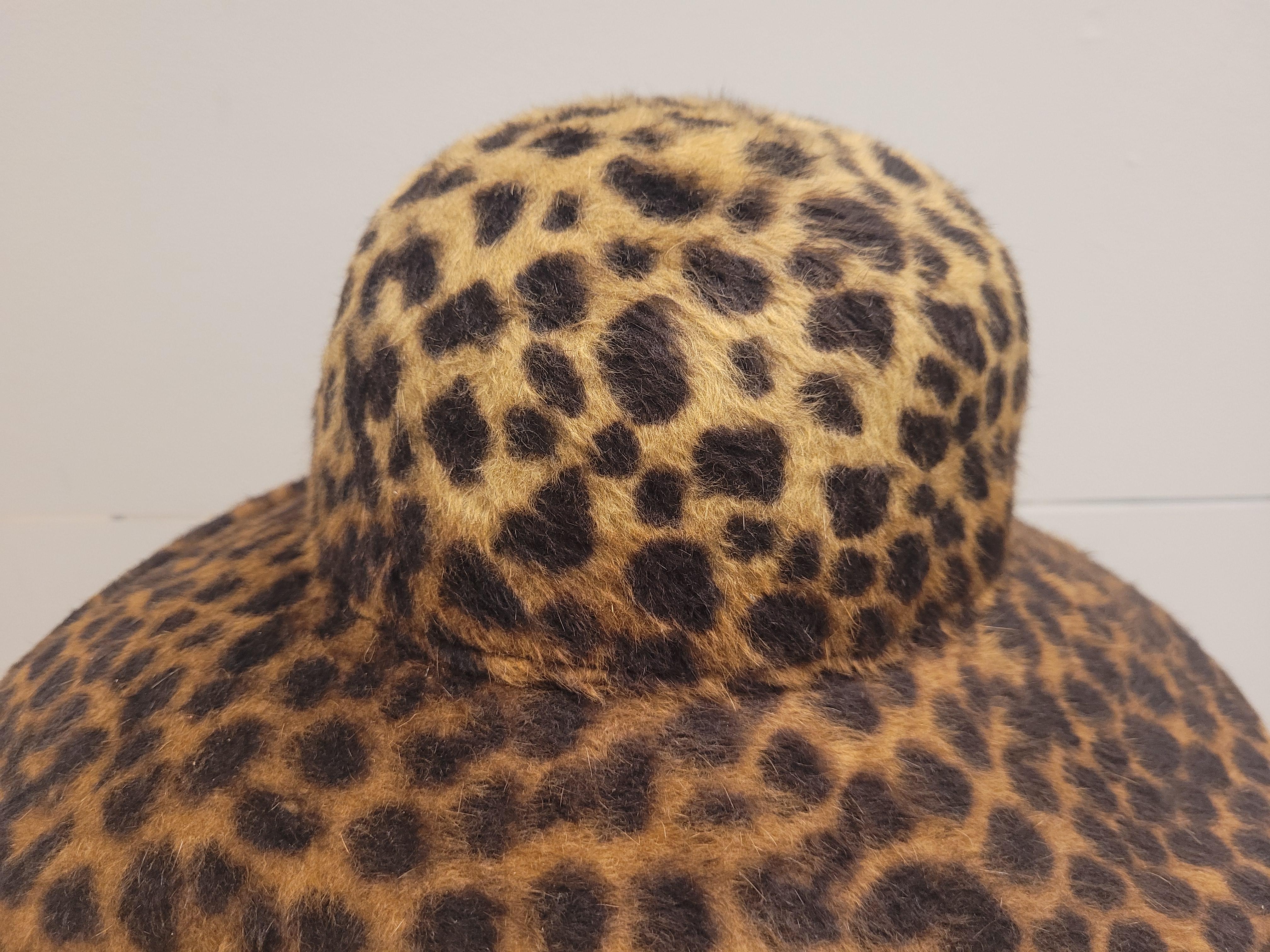 90 s Laura Ashley Leopard Pamela Hat  For Sale 3