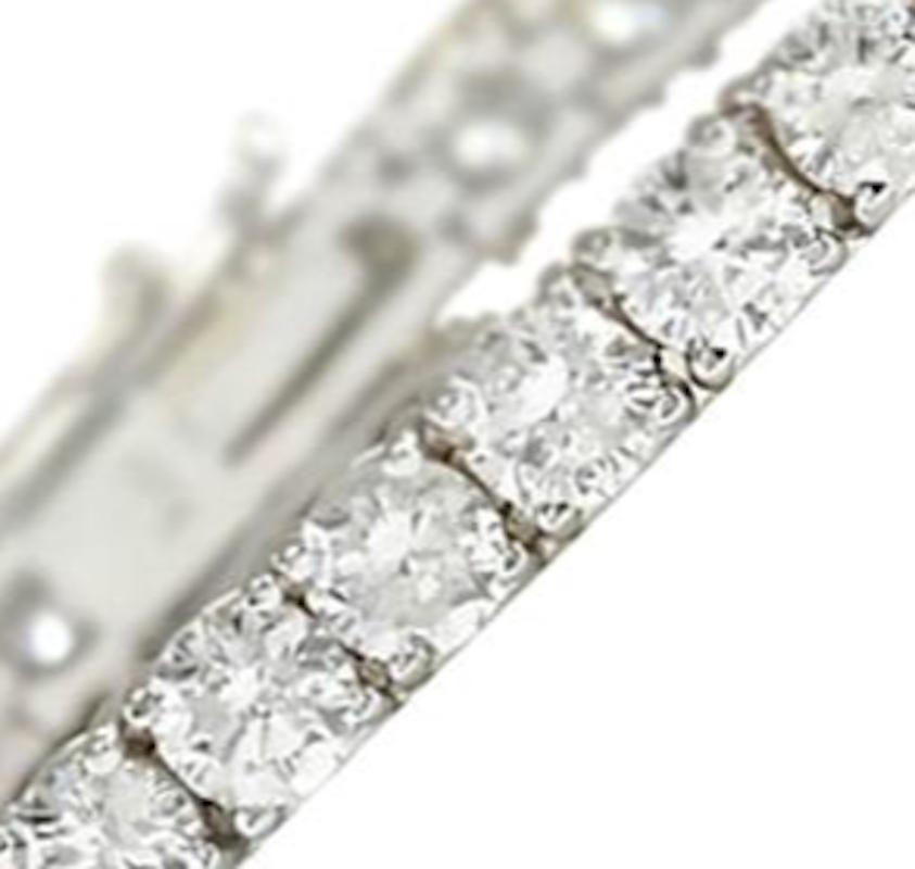 9.00 Carat Diamond 14 Karat White Gold Bracelet In New Condition For Sale In Los Angeles, CA