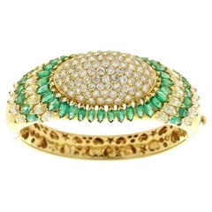 9.00 Carat Diamond & Green Emerald Bracelet In 18k Yellow Gold