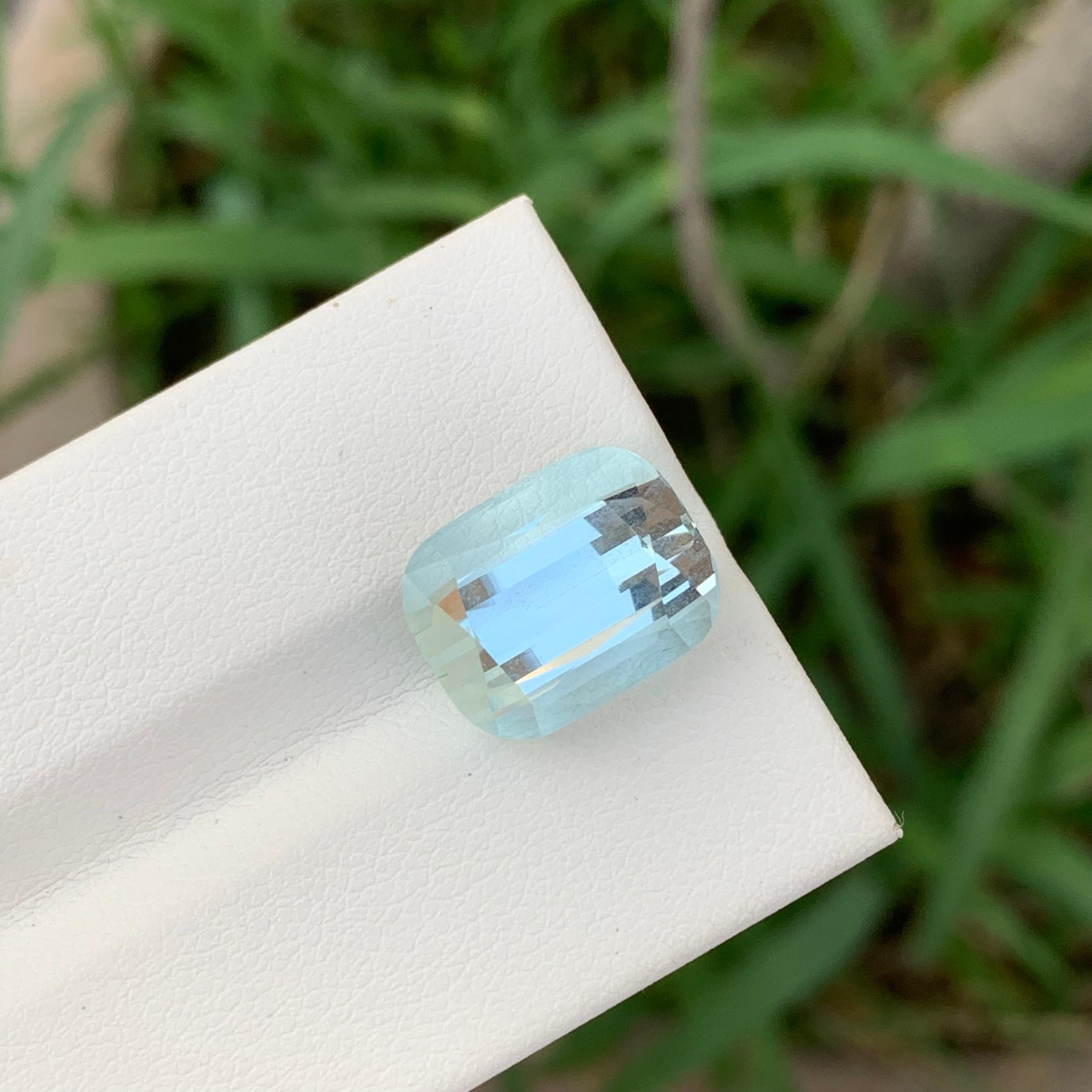 9.00 Karat natürlicher loser Aquamarin in Kissenform in Kissenform für die Schmuckherstellung (Arts and Crafts) im Angebot