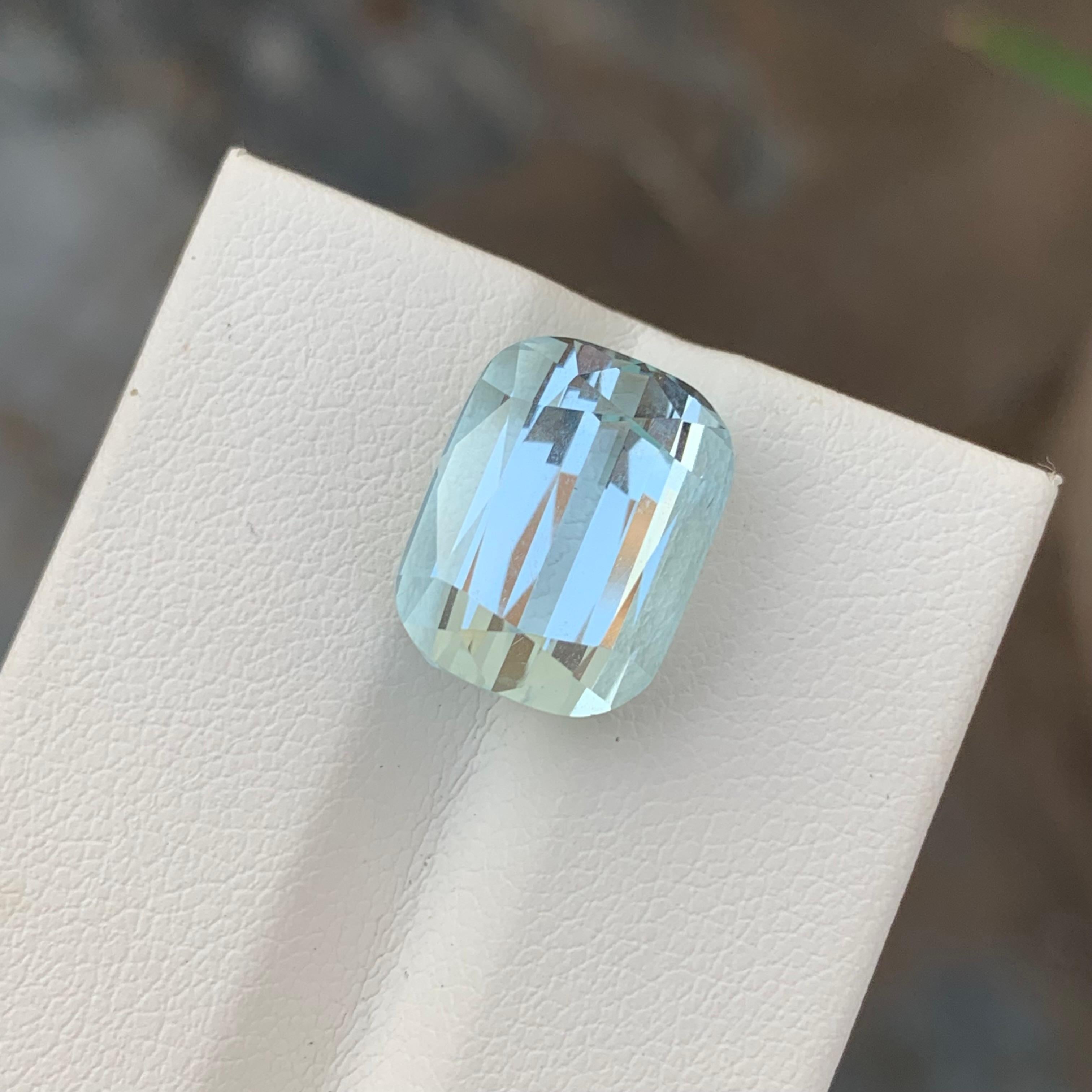 9.00 Karat natürlicher loser Aquamarin in Kissenform in Kissenform für die Schmuckherstellung im Angebot 1