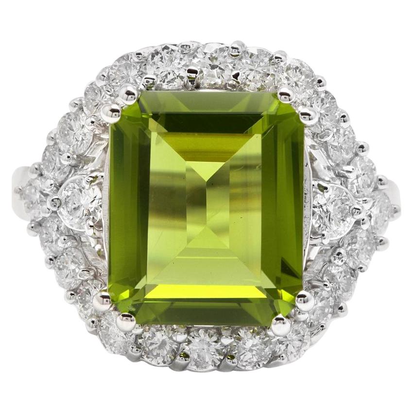 9.00 Carat Natural Peridot and Diamond 14 Karat Solid White Gold Ring For Sale