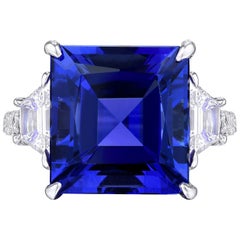 9.00 Carat Platinum Tanzanite & Diamond Trapezoid Cocktail Ring