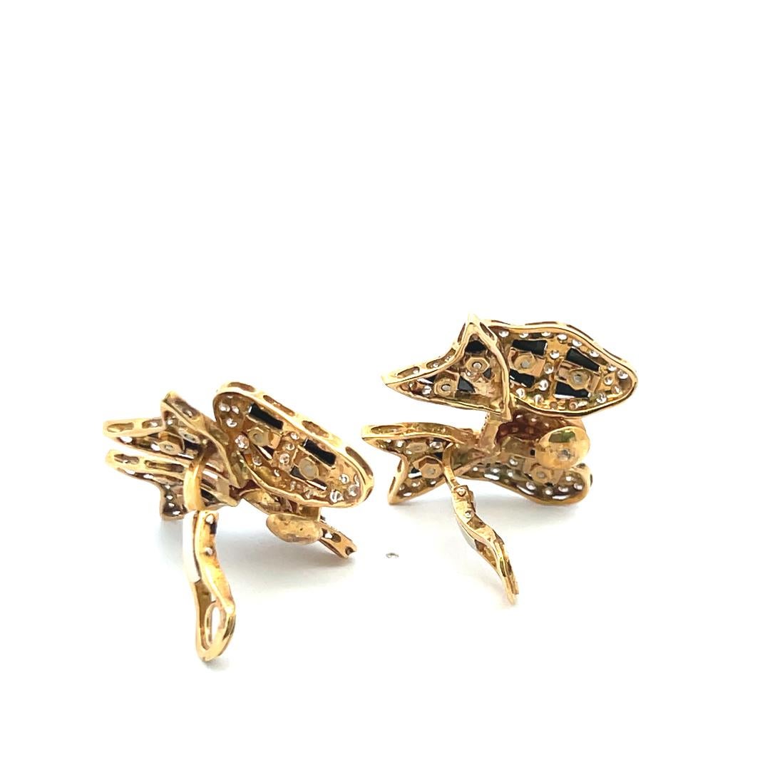 9.00 Carat Round Brilliant G VS Diamond 18K YG Clip On Earrings and Pin Brooch en vente 5