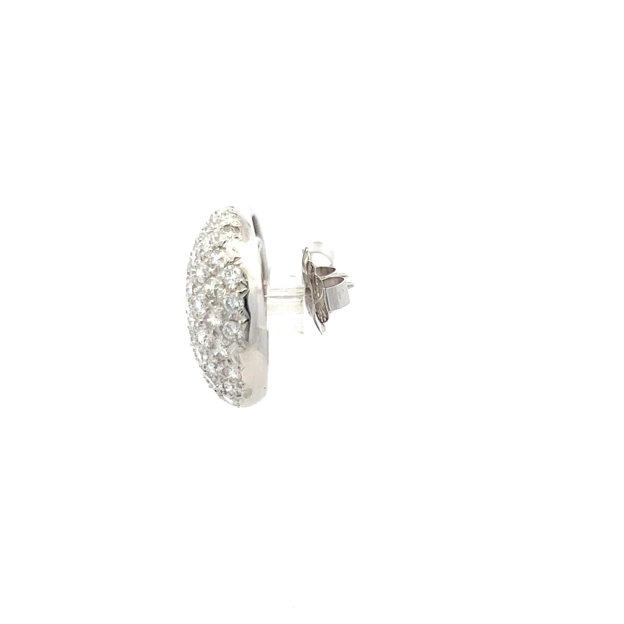 Boucles d'oreilles en platine 9.00 carats diamant rond brillant G VS1 Bon état - En vente à New York, NY