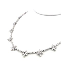 9.00 Carat Round Brilliant H VS Diamond 18 Karat White Gold Station Necklace