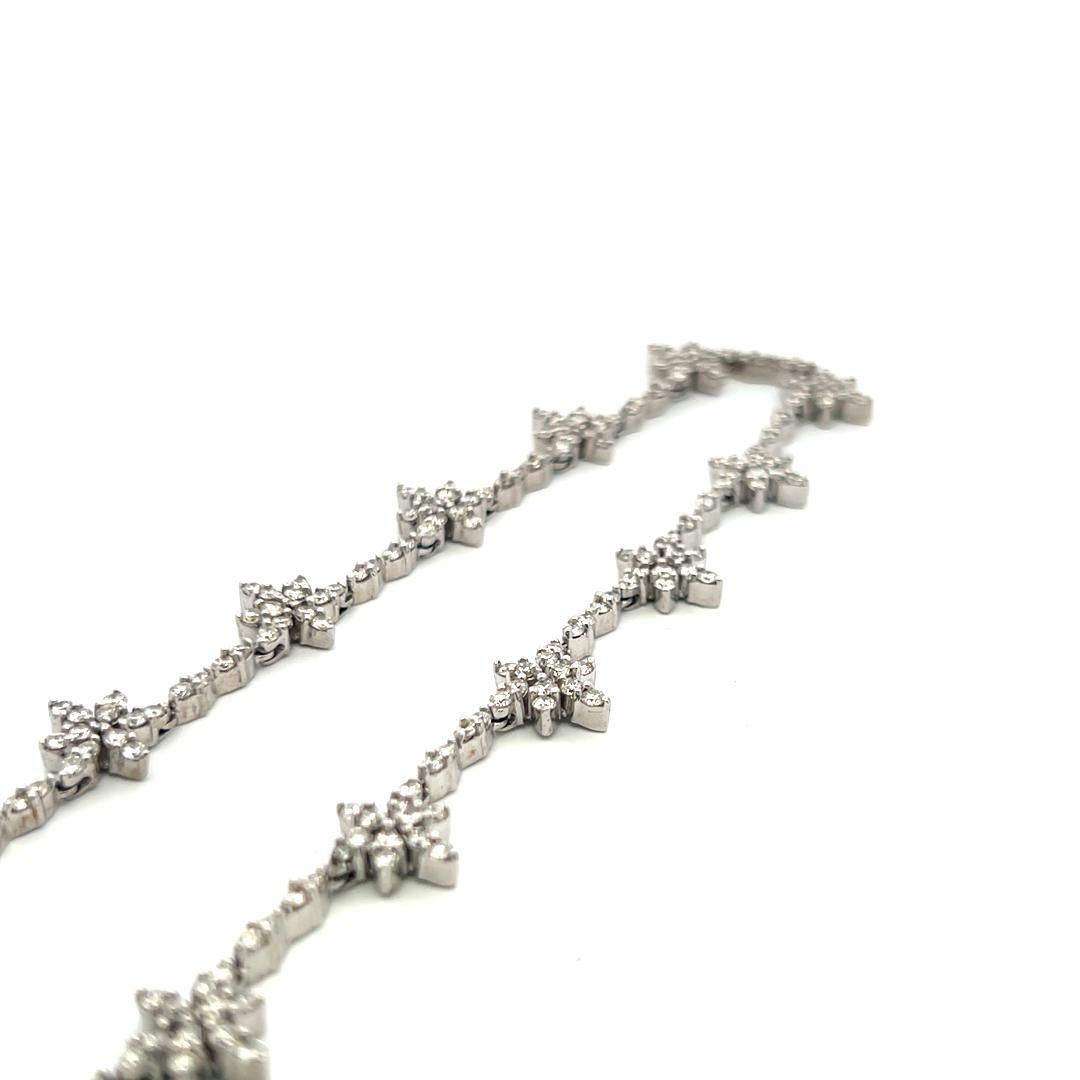 Collier station en or blanc 18 carats avec diamants ronds brillants H VS de 9,00 carats en vente 3
