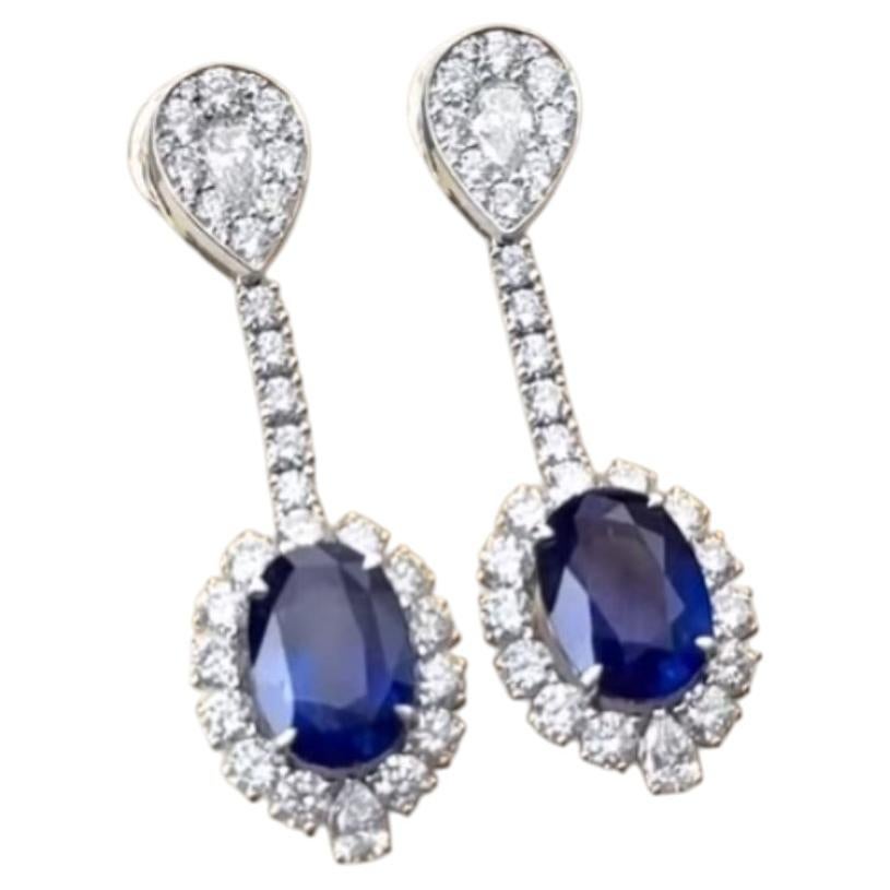 9.00 Carats Ceylon Sapphires 3. 50 Ct Diamonds 18k Gold Earrings