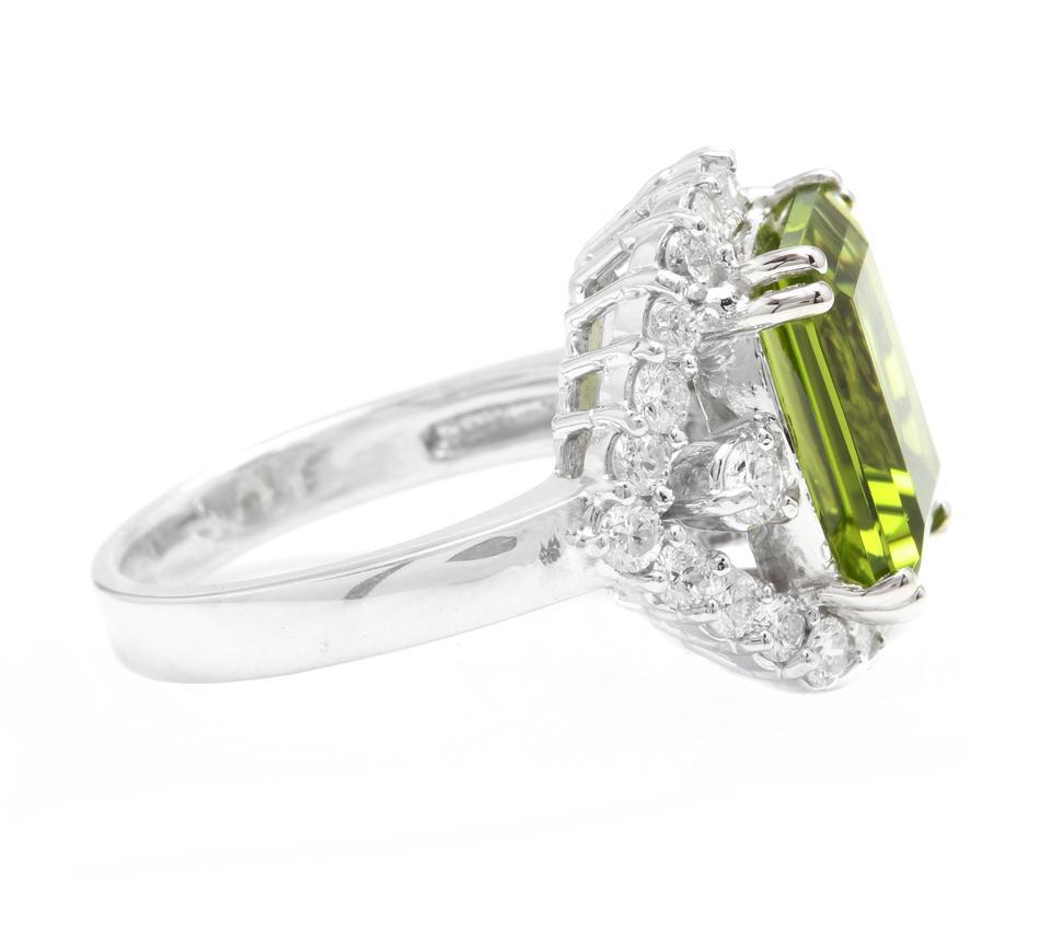 Emerald Cut 9.00 Carat Natural Peridot and Diamond 14 Karat Solid White Gold Ring For Sale