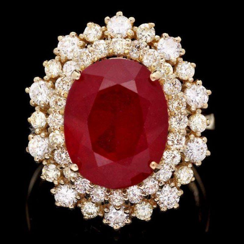 Mixed Cut 9.00 Carats Natural Red Ruby and Diamond 14K Solid Yellow Gold Ring For Sale