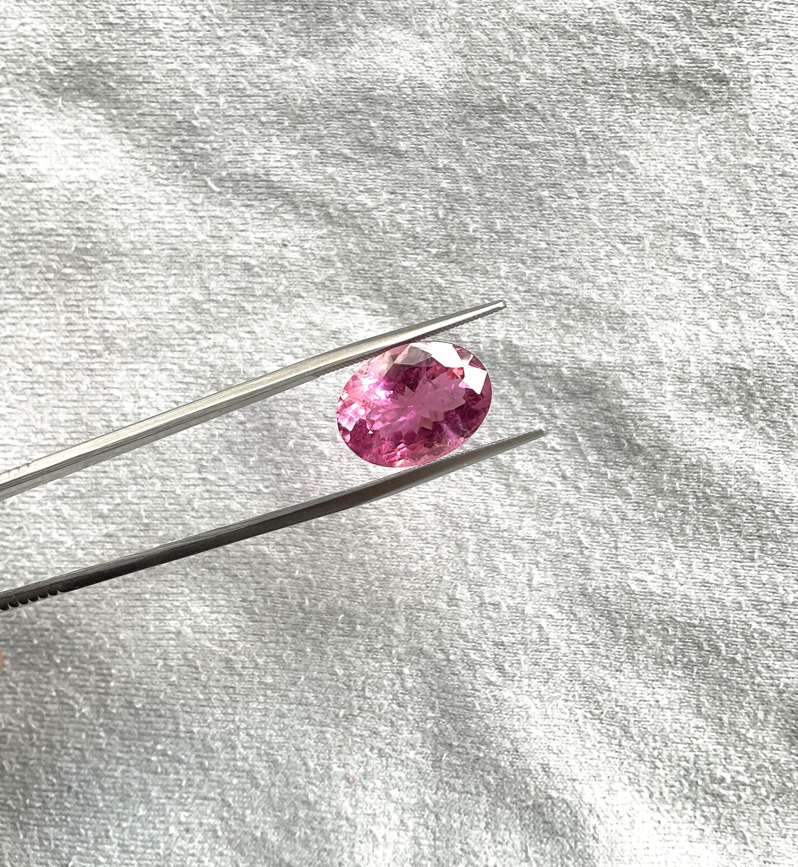 Oval Cut 9.00 Carats Pink Tourmaline Oval Faceted Cut Stone Natural Gemstone For Sale