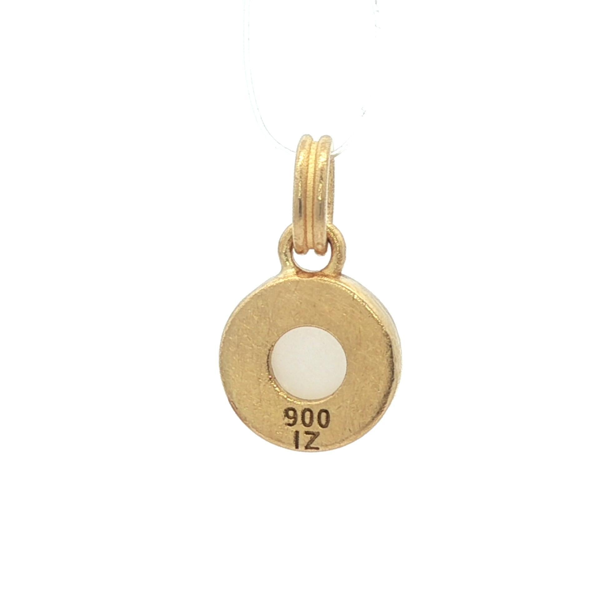 .900 Pendentif en or jaune à haute teneur en or à facettes pour pierres de lune solitaires Bon état - En vente à Montclair, NJ