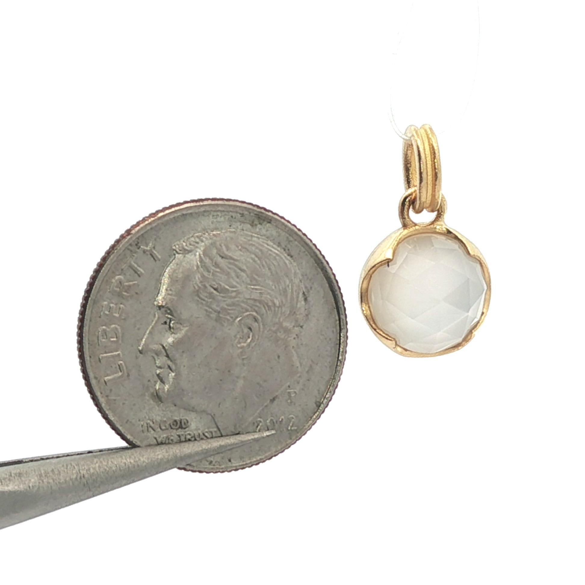 .900 Pendentif en or jaune à haute teneur en or à facettes pour pierres de lune solitaires en vente 1