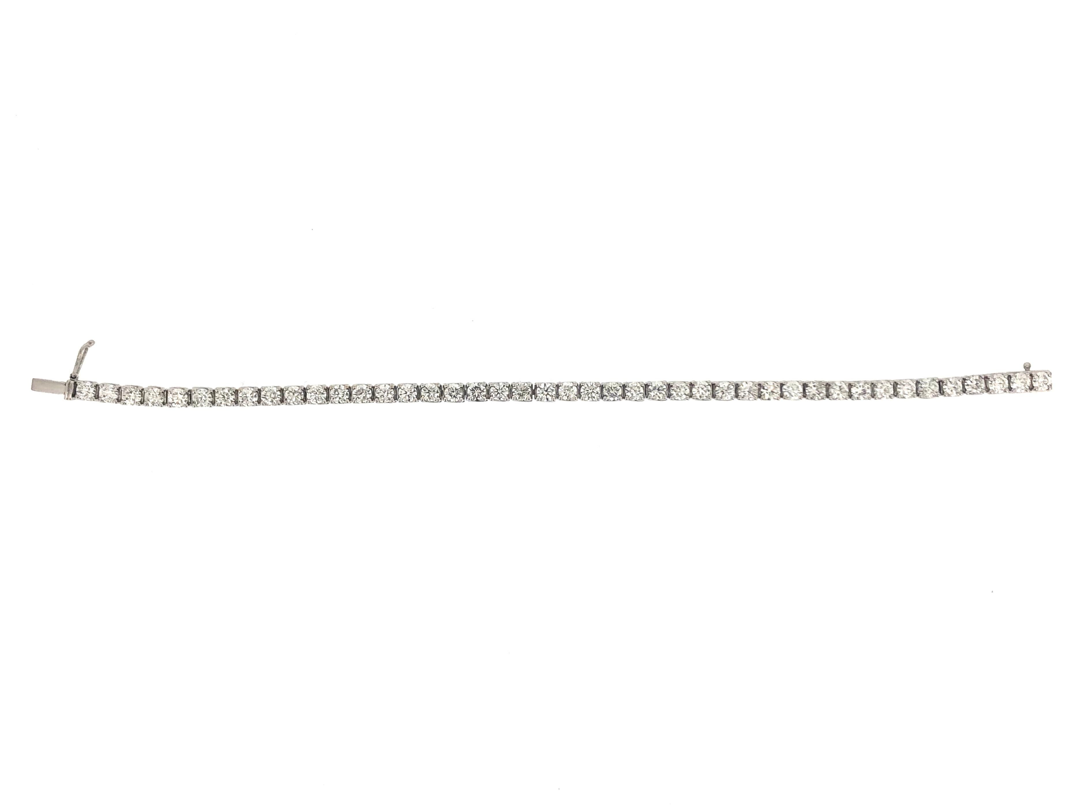 Round Cut 9.00 Carat Diamond Line Bracelet 18 Carat White Gold For Sale